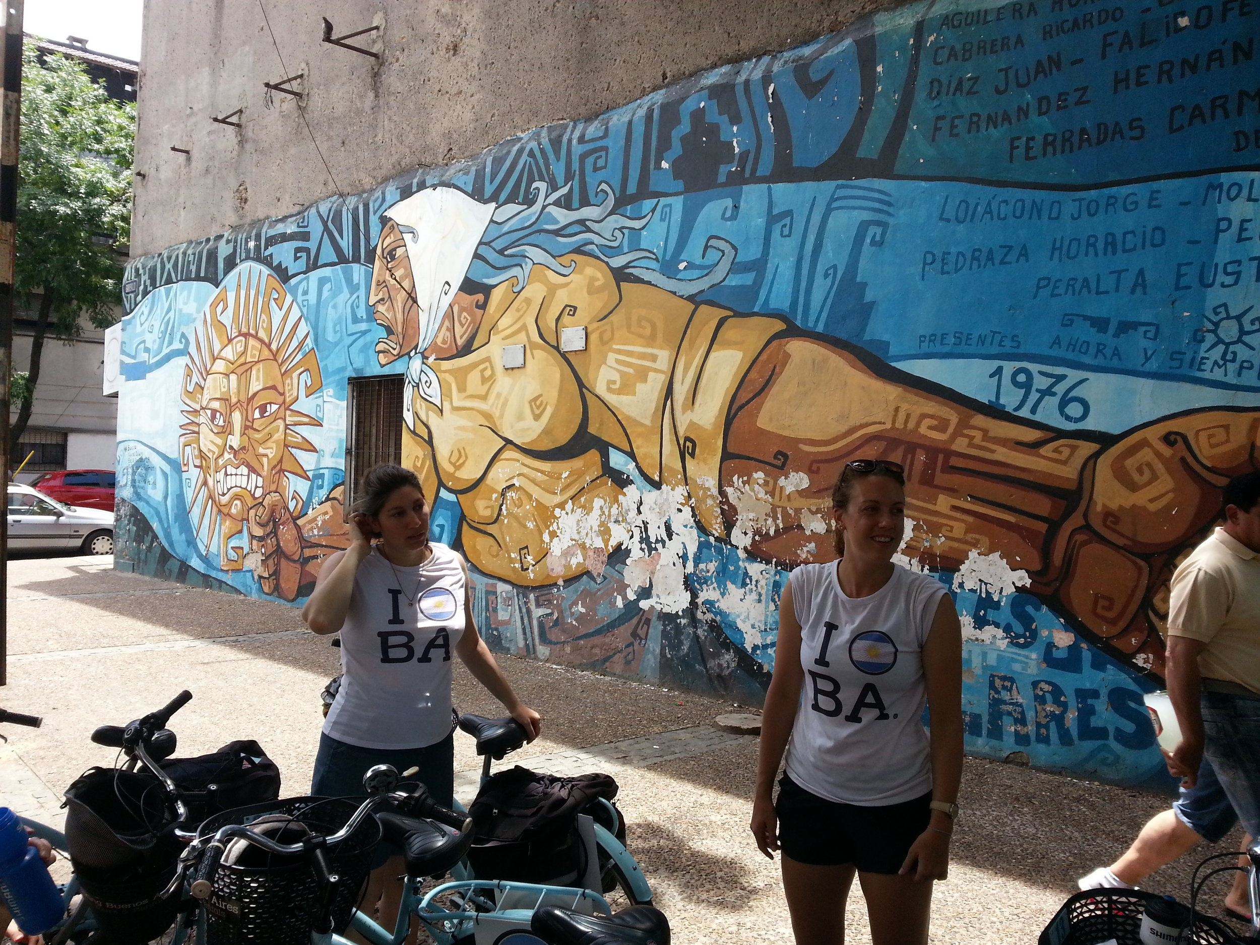 bike tour la boca mural 1.jpg