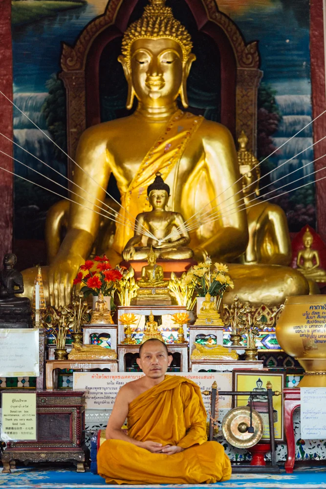 Monk Thap Thailand 2016-47.jpg
