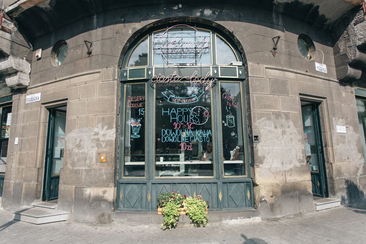 EDU_4314_01.jpg