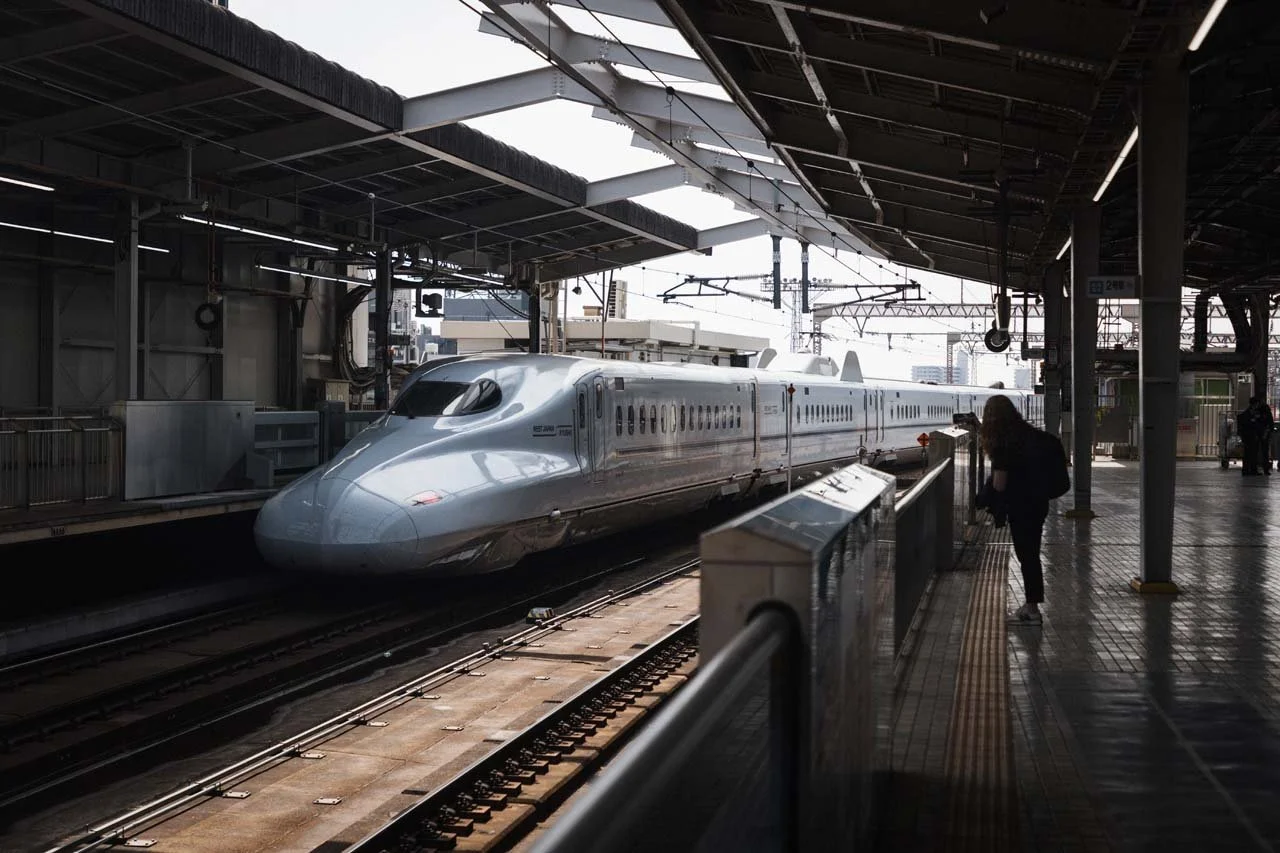 Shinkansen Como é o transporte no Japão: metrô, trem-bala e como não se perder