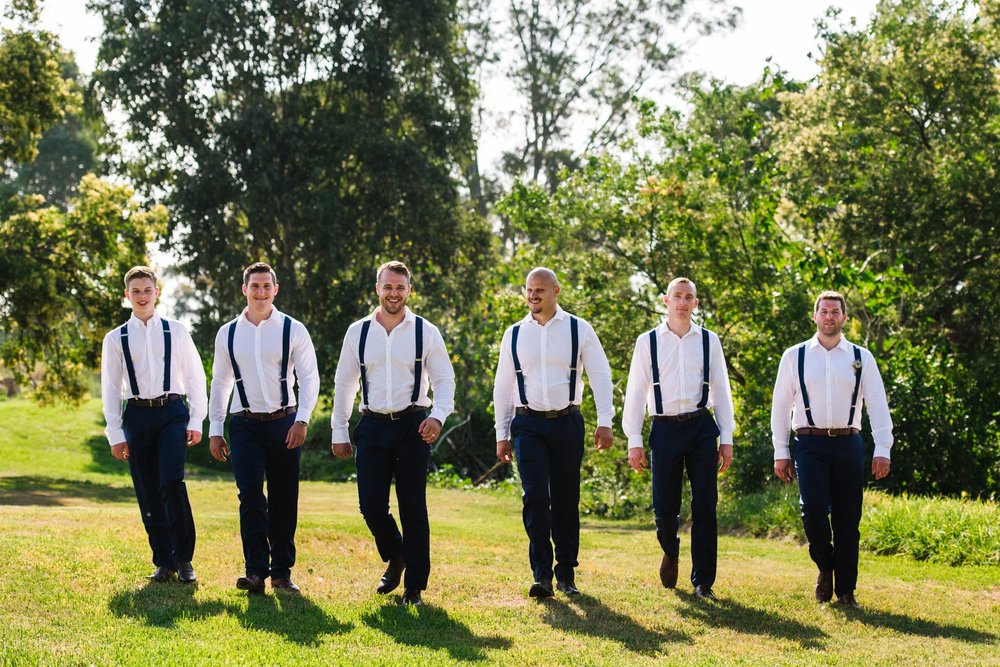 Groomsmen-in-suspenders.jpg