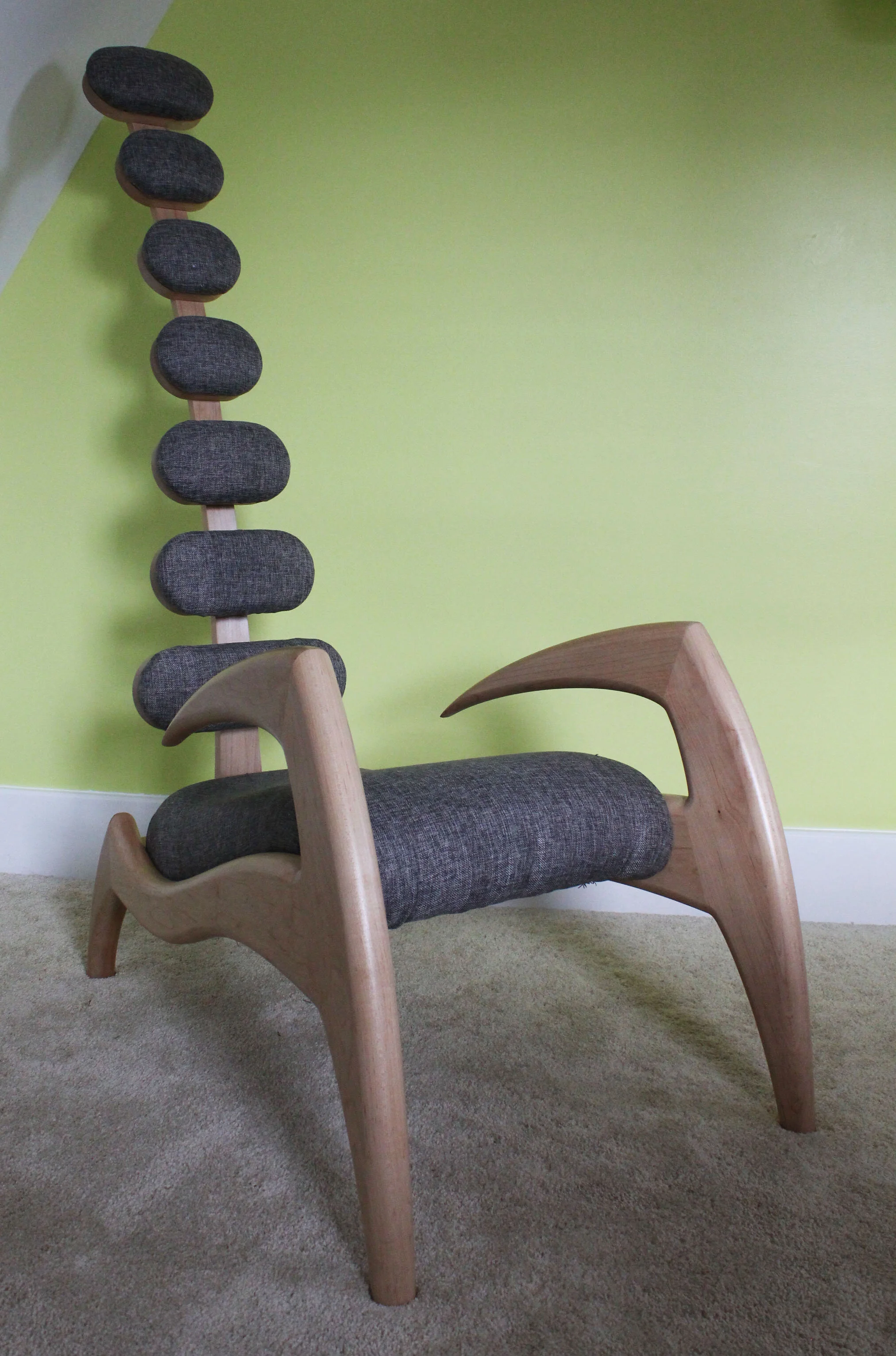 Spineback Chair II 01.jpg