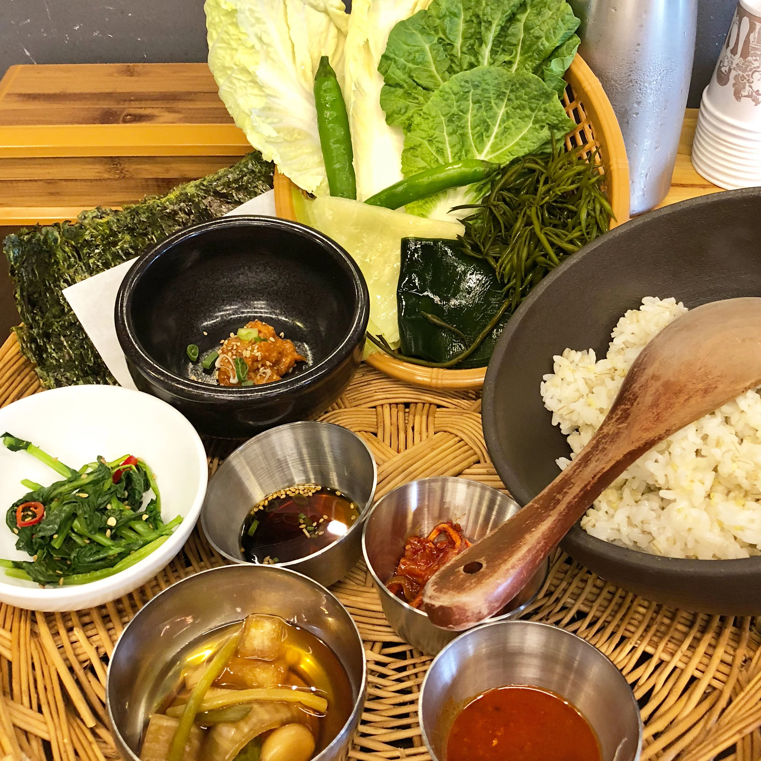 whatkellyeats_jeju_s_0000_1.jpg