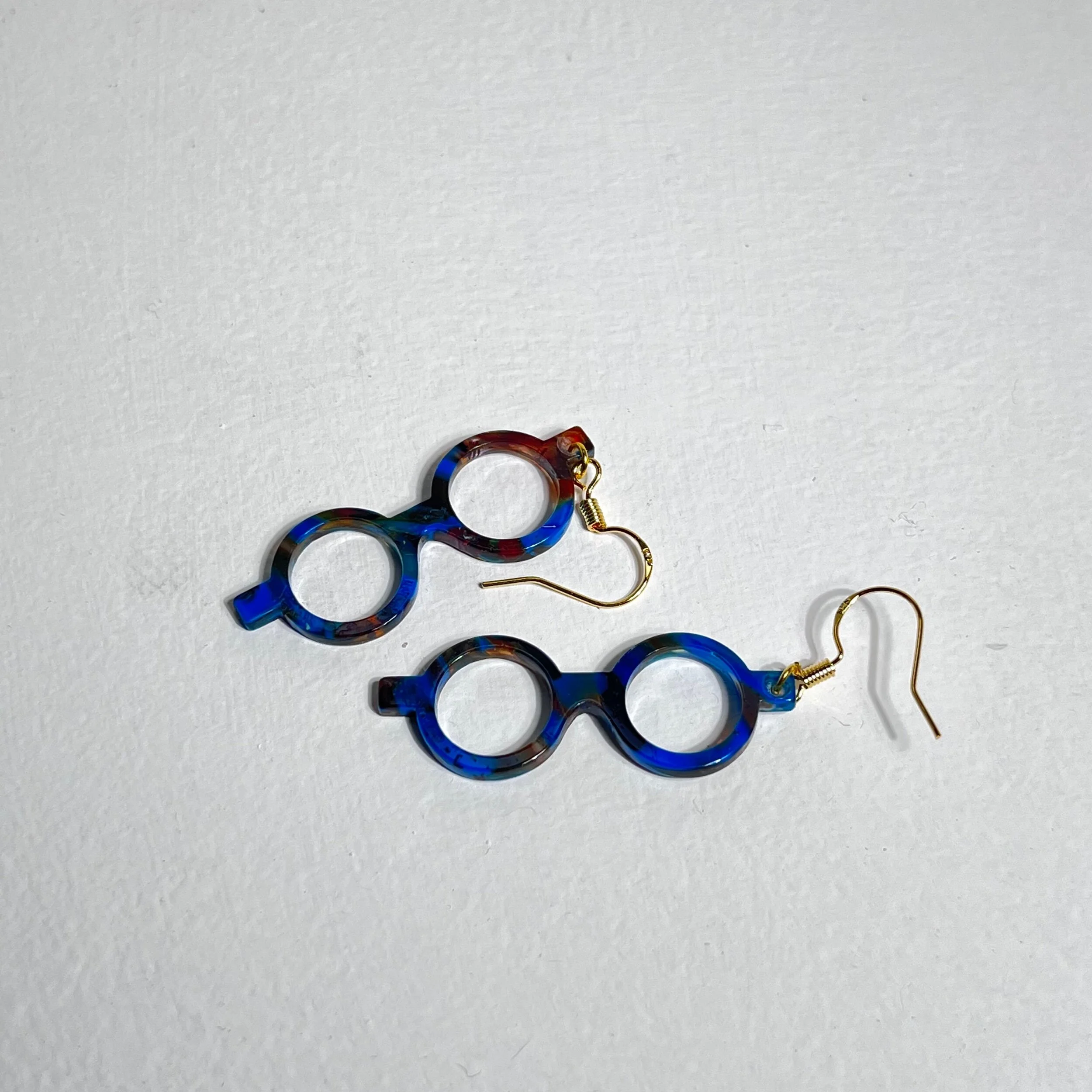 B98F826D-31C9-42FE-AD6E-6F0C4796CAC5