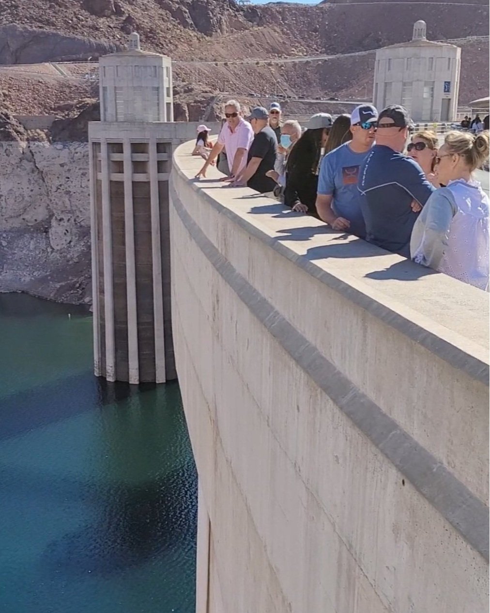 hoover-dam-tour-viator