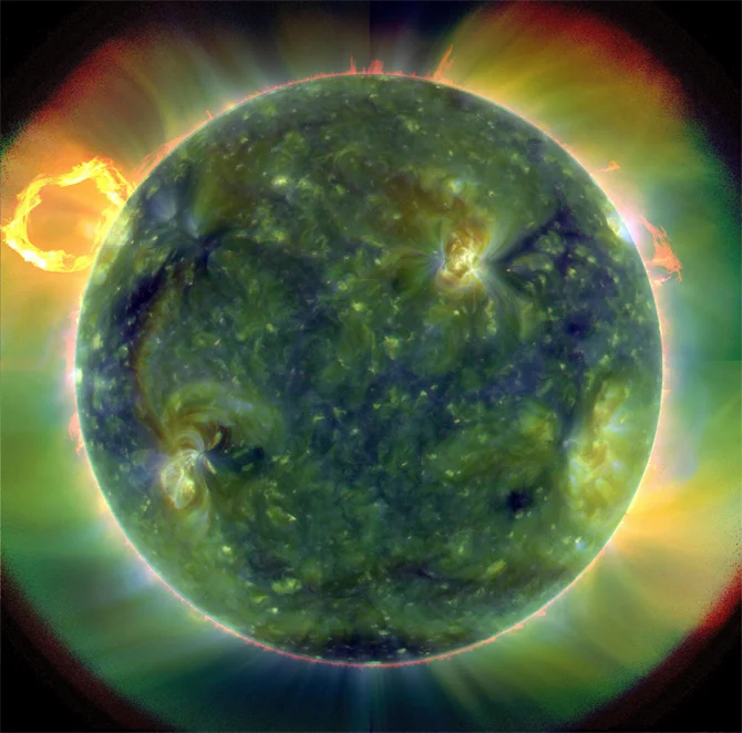 446667main1_sdo-fulldisk-670.jpg