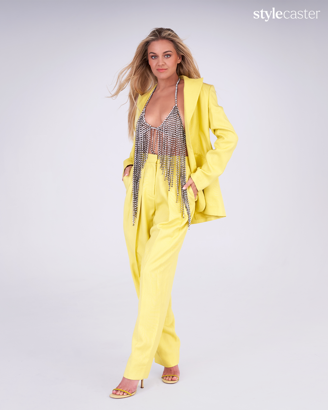 KelseaBallerini0195 1_edit_bug.png