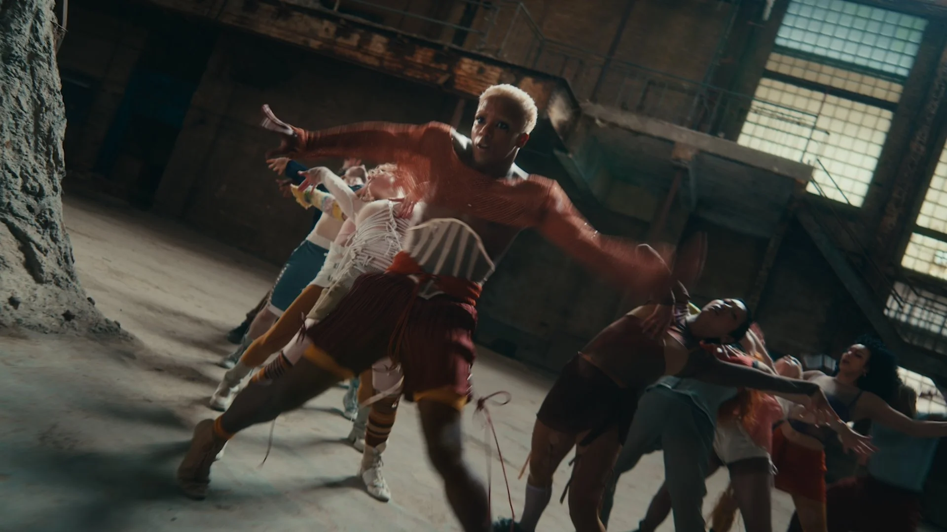SUNO_Dancer_MV__1.2.23.jpg