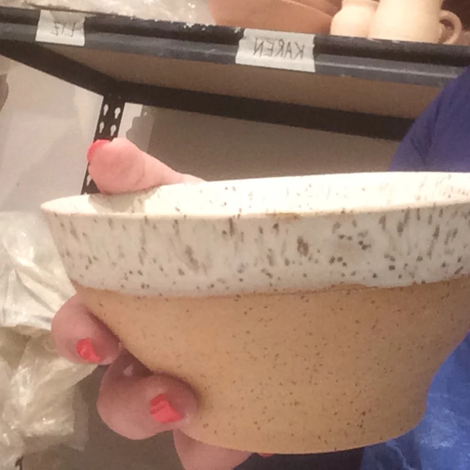 While the greenware form of the bowl was trimmed to very smooth surface, the final bowl is quite sandy and scratchy after firing. Quite a nice contrast against the smooth glazed parts, but always need to remember to use a placemat underneath so it doesn't scratch the table.