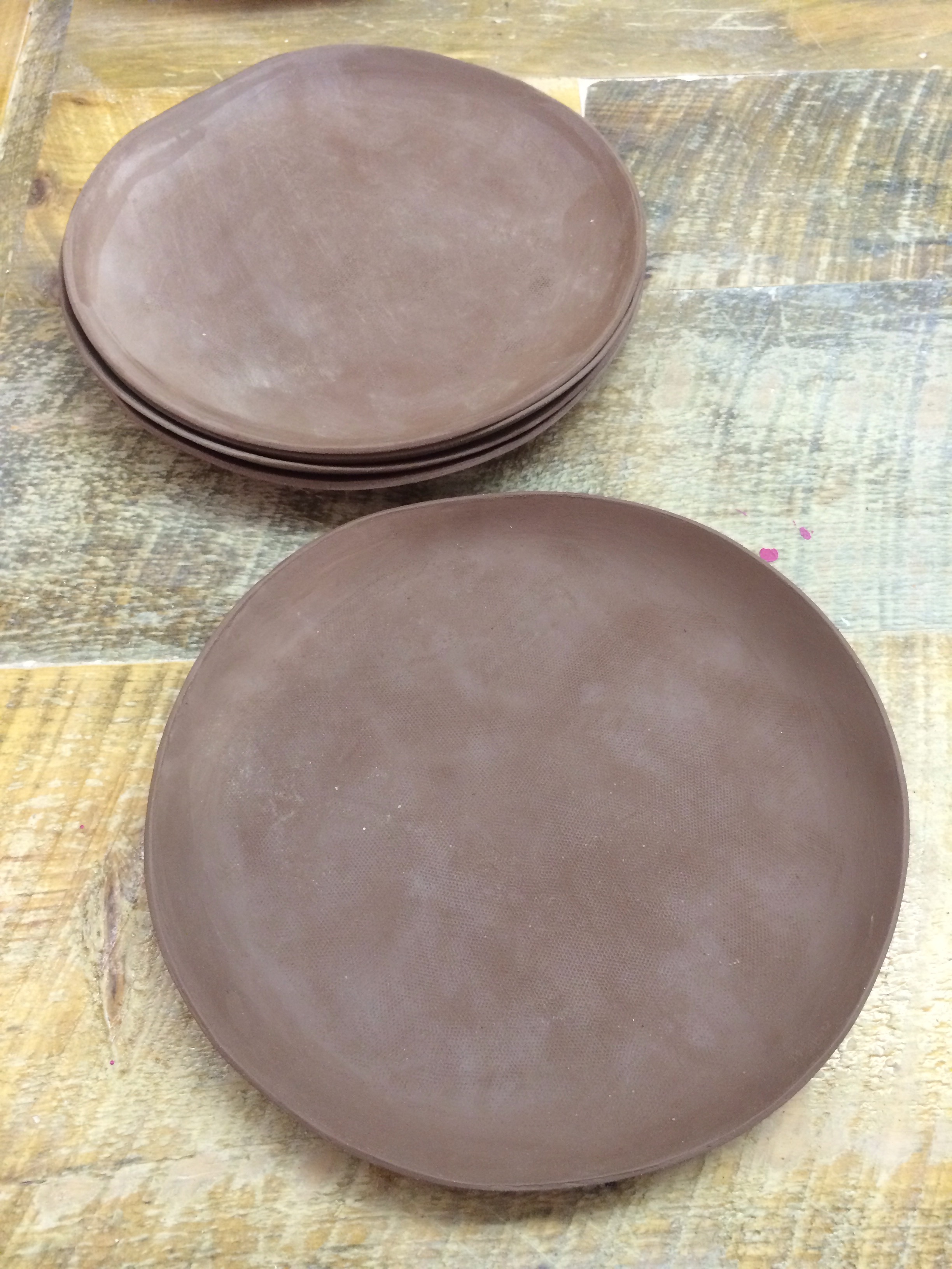 Slab plate. Rolled out flat to about 4-5mm thick, cut to size, then gently press into paper plate. 3 out of 6 plates cracked. So either the plates were rolled out too thin, dried too fast or combination of both.