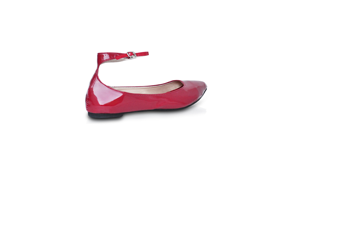 Red-ankle--strap--heels-frontside.jpg