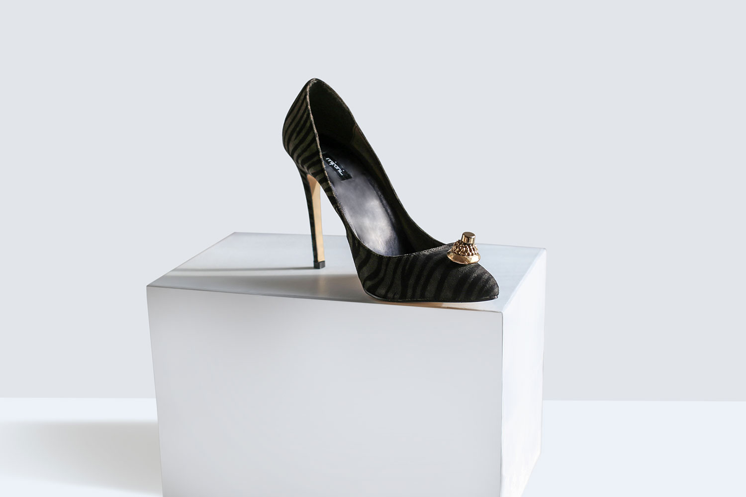 Animal-print-with-gold-button-shoes.jpg