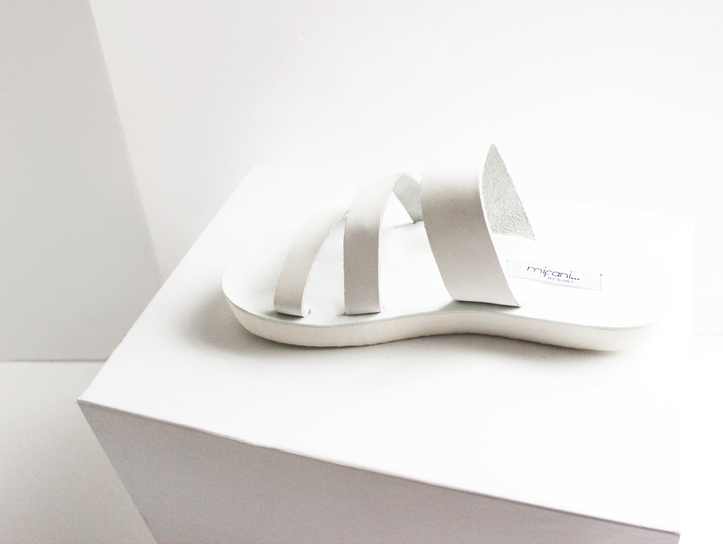White slider sandals — Mifani | Womens 