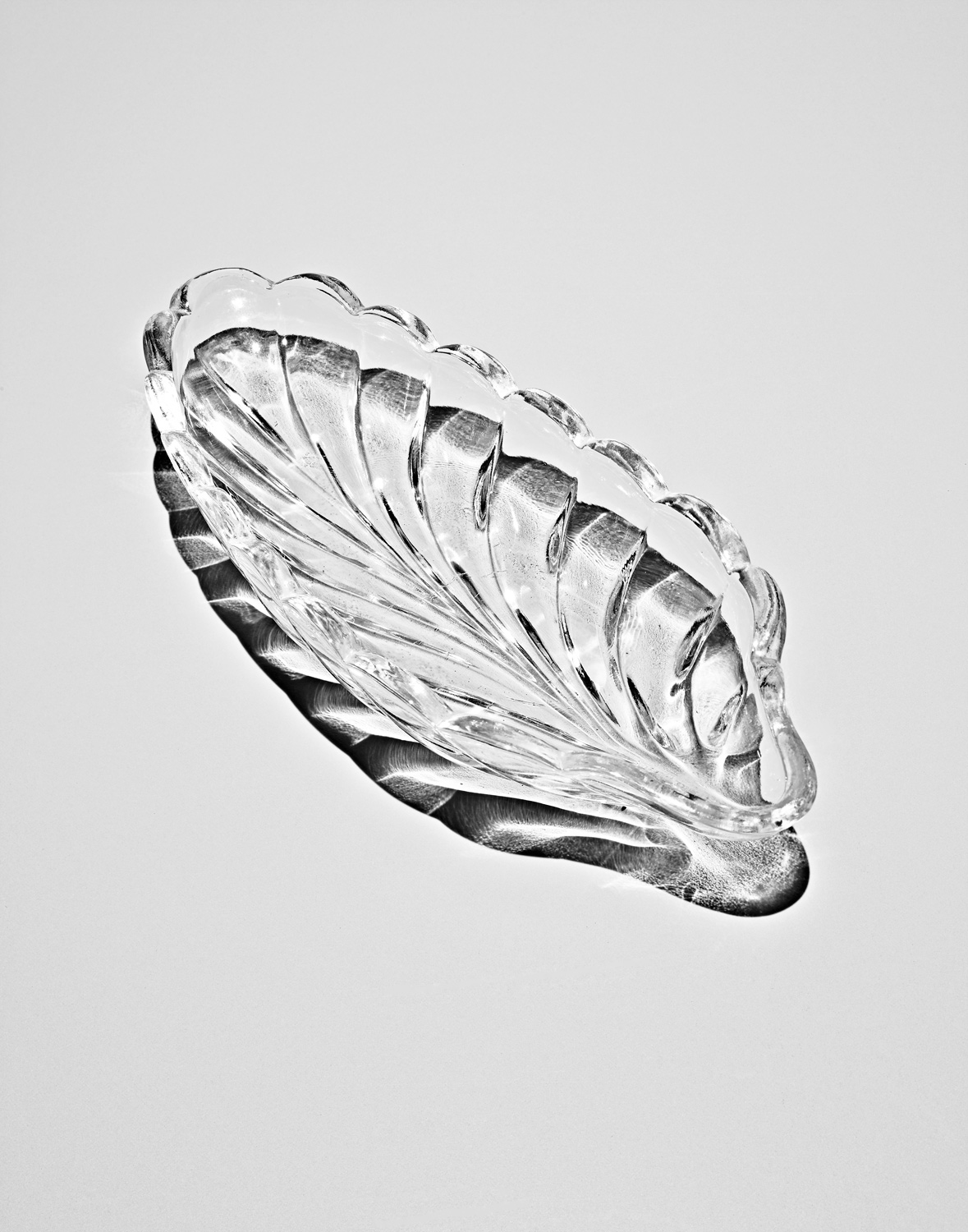 Glass-Leaf-1.jpg