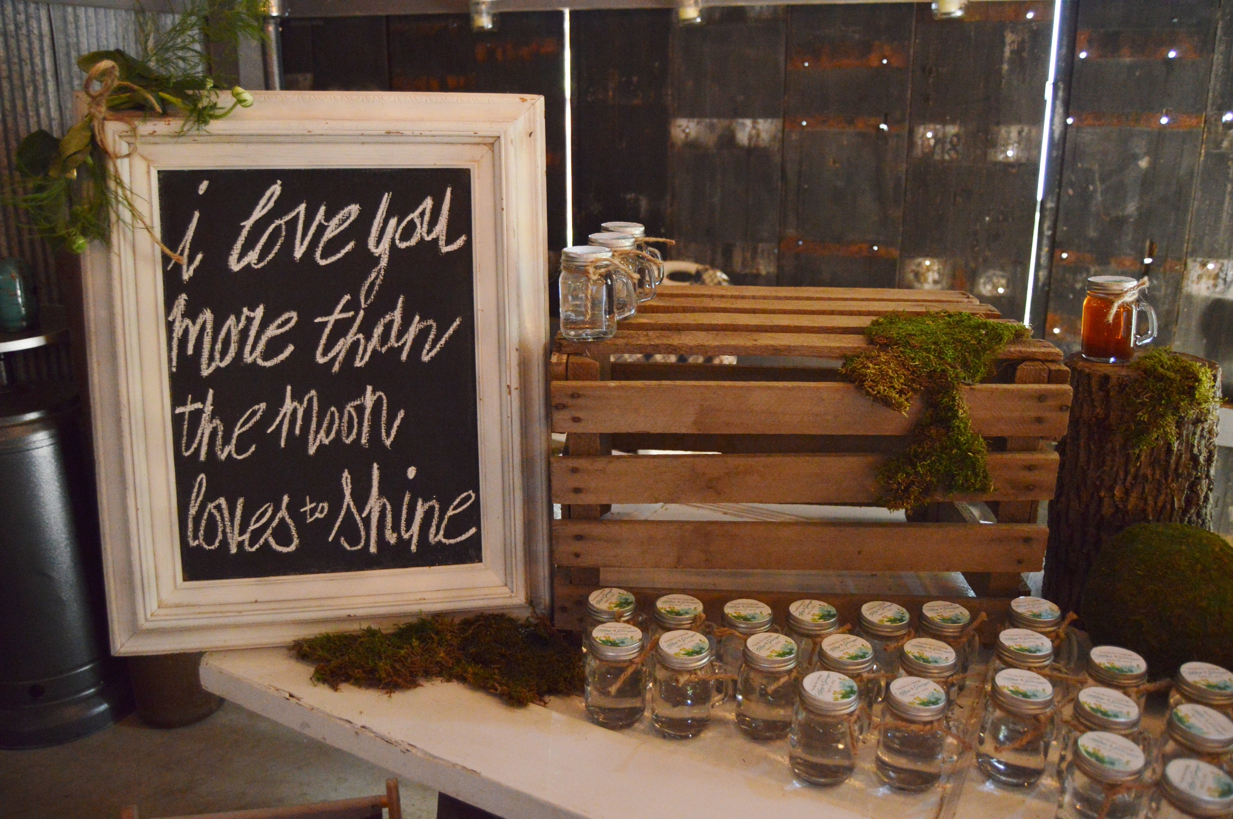 I took this photo at Kelsey + Gueorgui 's wedding a couple weekends ago! 