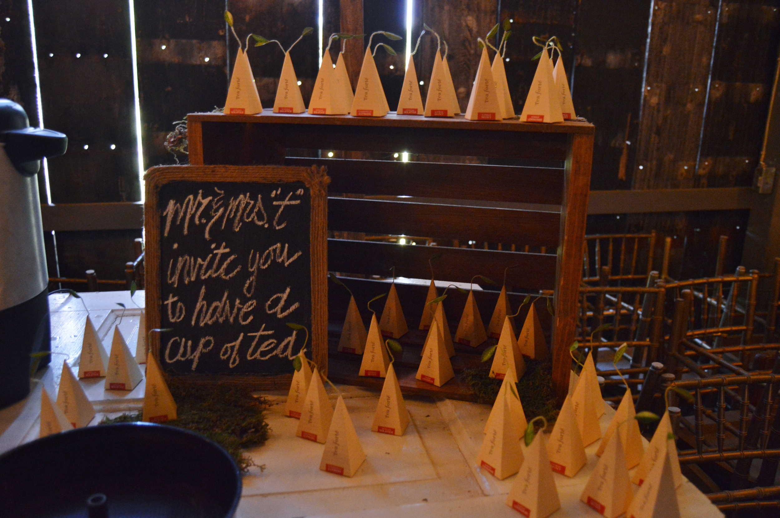 Kelsey + Gueorgui 's wedding also had a cute tea bar!