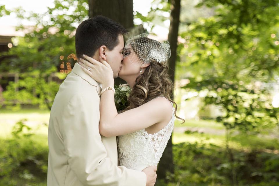 Lady With A Camera , from Hannah + Dallas ' wedding. A birdcage veil is perhaps the most difficult style to pull off, but Hannah ROCKED it. 