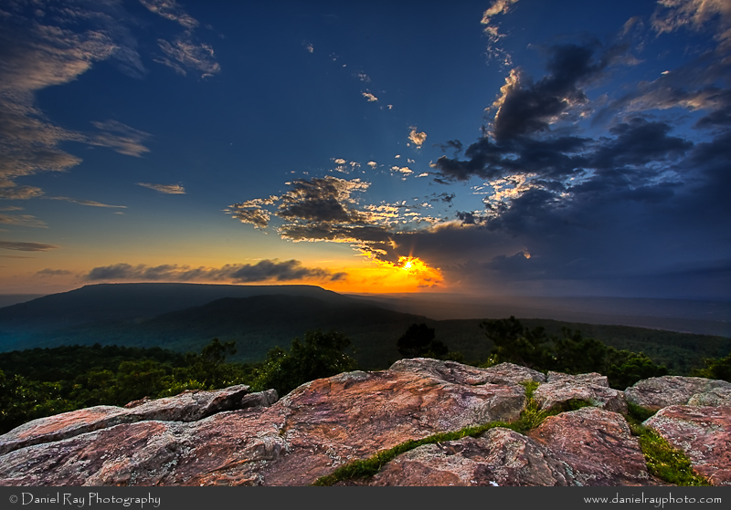 Daniel Ray Photography . Mount Nebo's stunning Sunset Point.