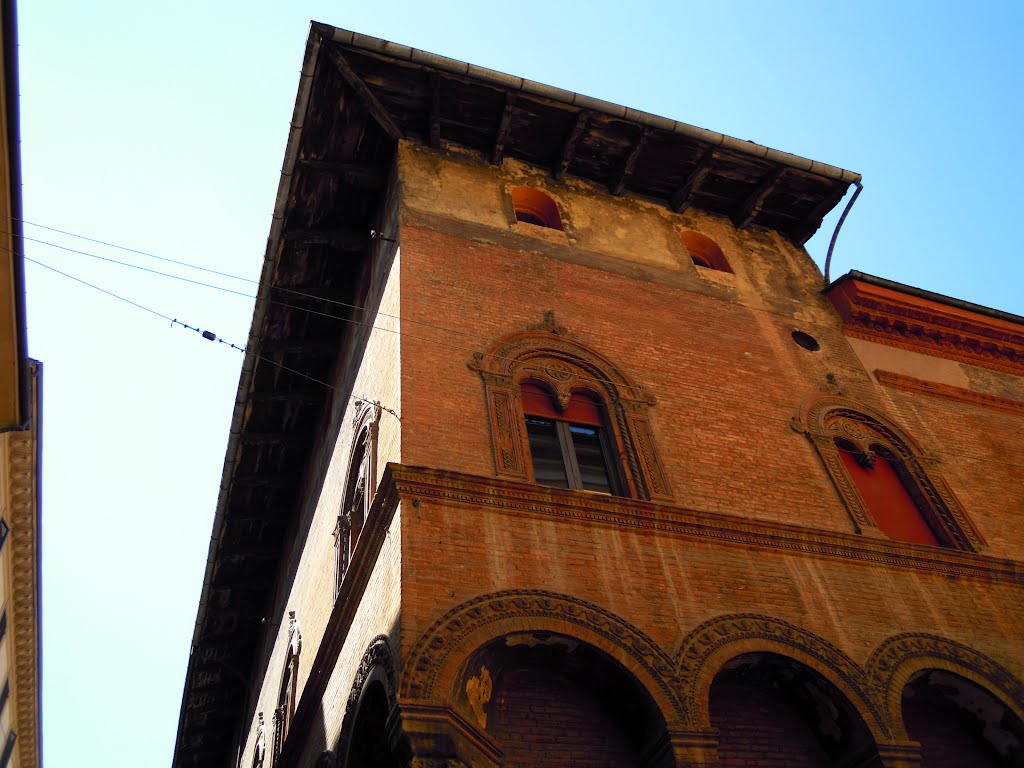 House Berò (Carracci) in Bologna, corner