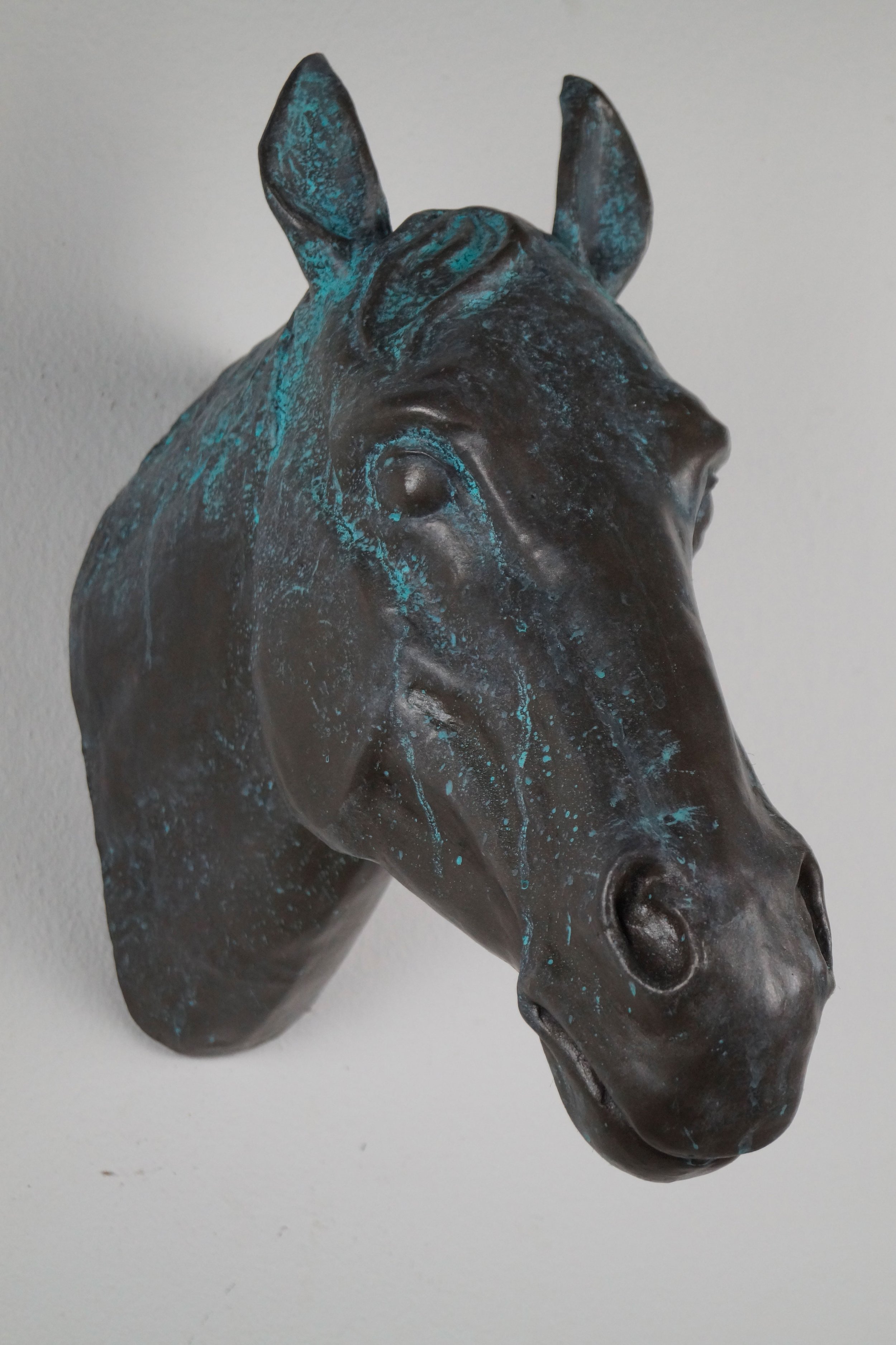 Teste cavallo animale cartapesta artistica finish finitura bronzo rame marmo gesso oro avorio arancione fosforescente