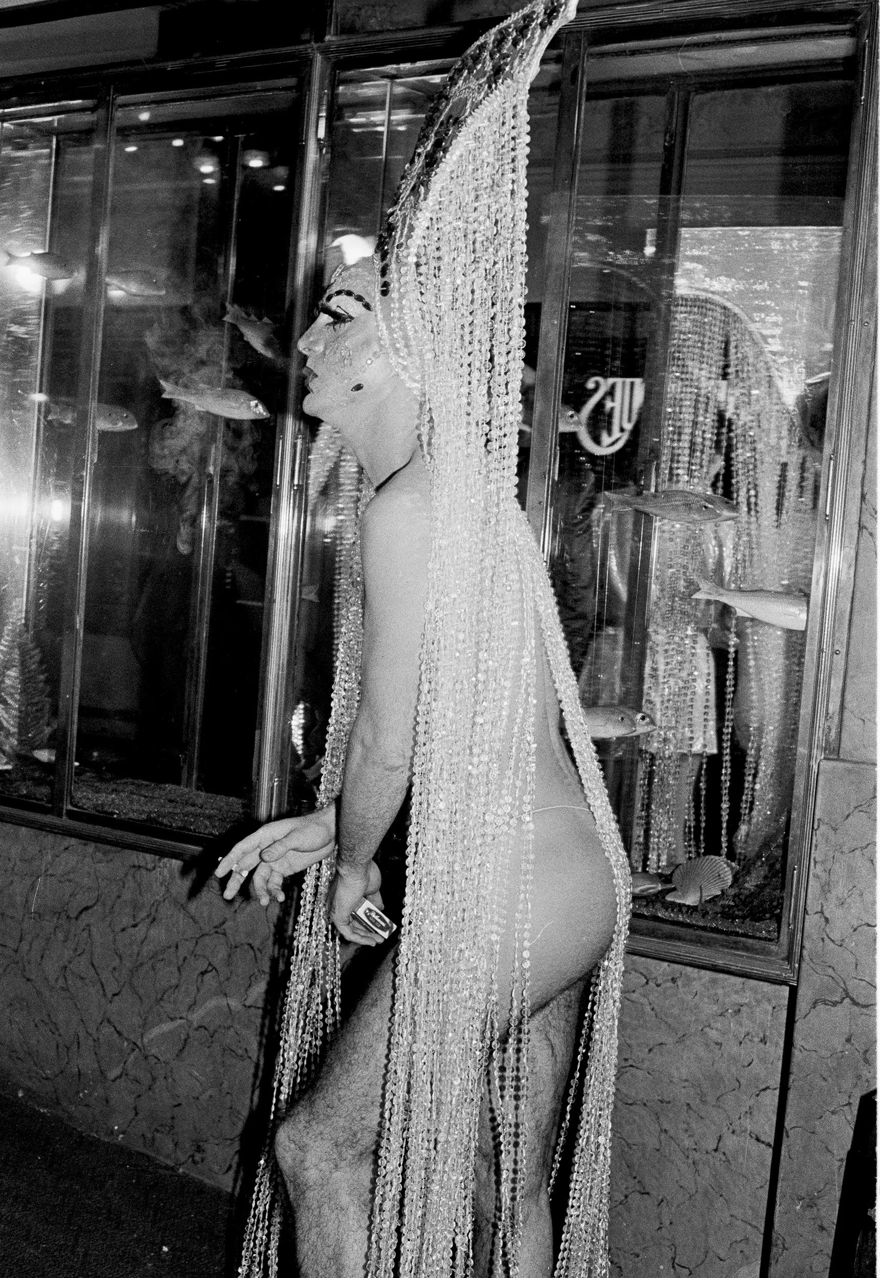 PEO_117_Nude_Palace.jpg