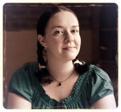 lucy_felthouse.jpg