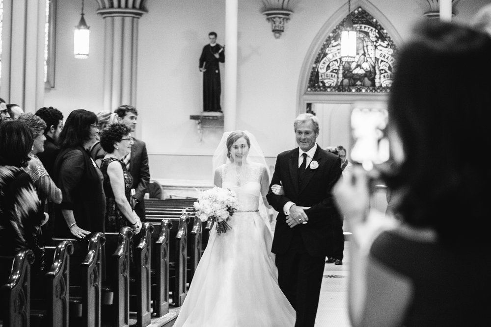 010-MA17_St-Marys-Catholic-Church-Annapolis-Wedding.jpg