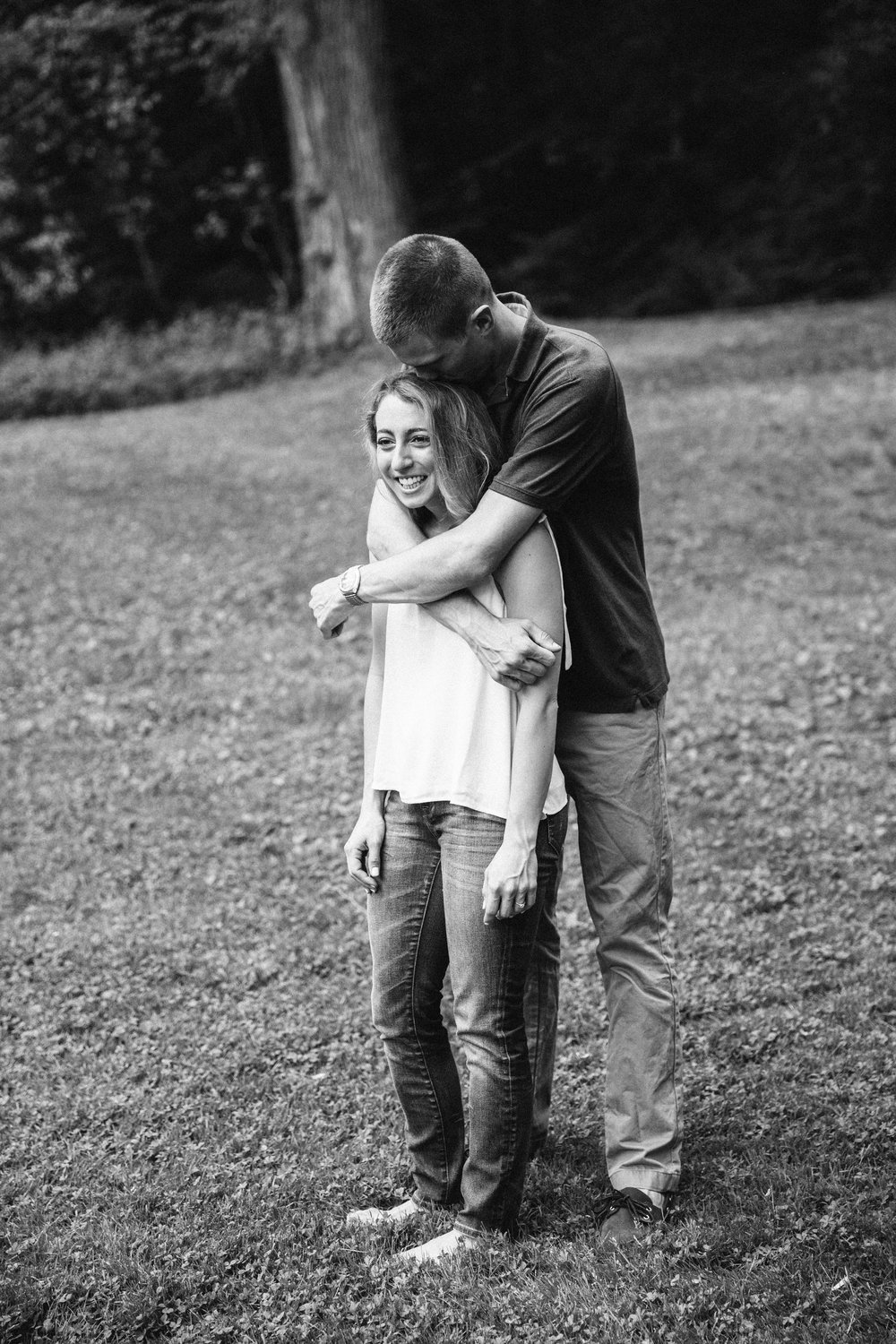 017-Wilmington-Delaware-Summer-Garden-Engagement-Emily-Andrew.jpg