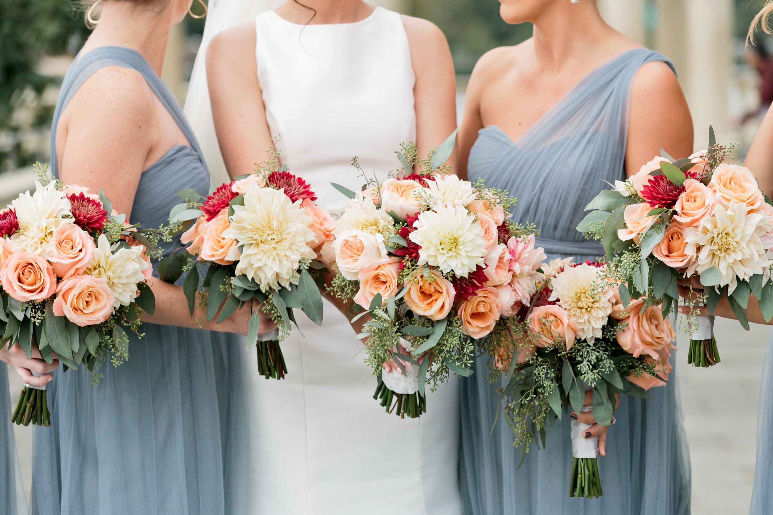 Hudson-Nichols-Black-Tie-Bride-Philadelphia-Waterworks-Wedding-Bridesmaids-Bouquets01.jpg