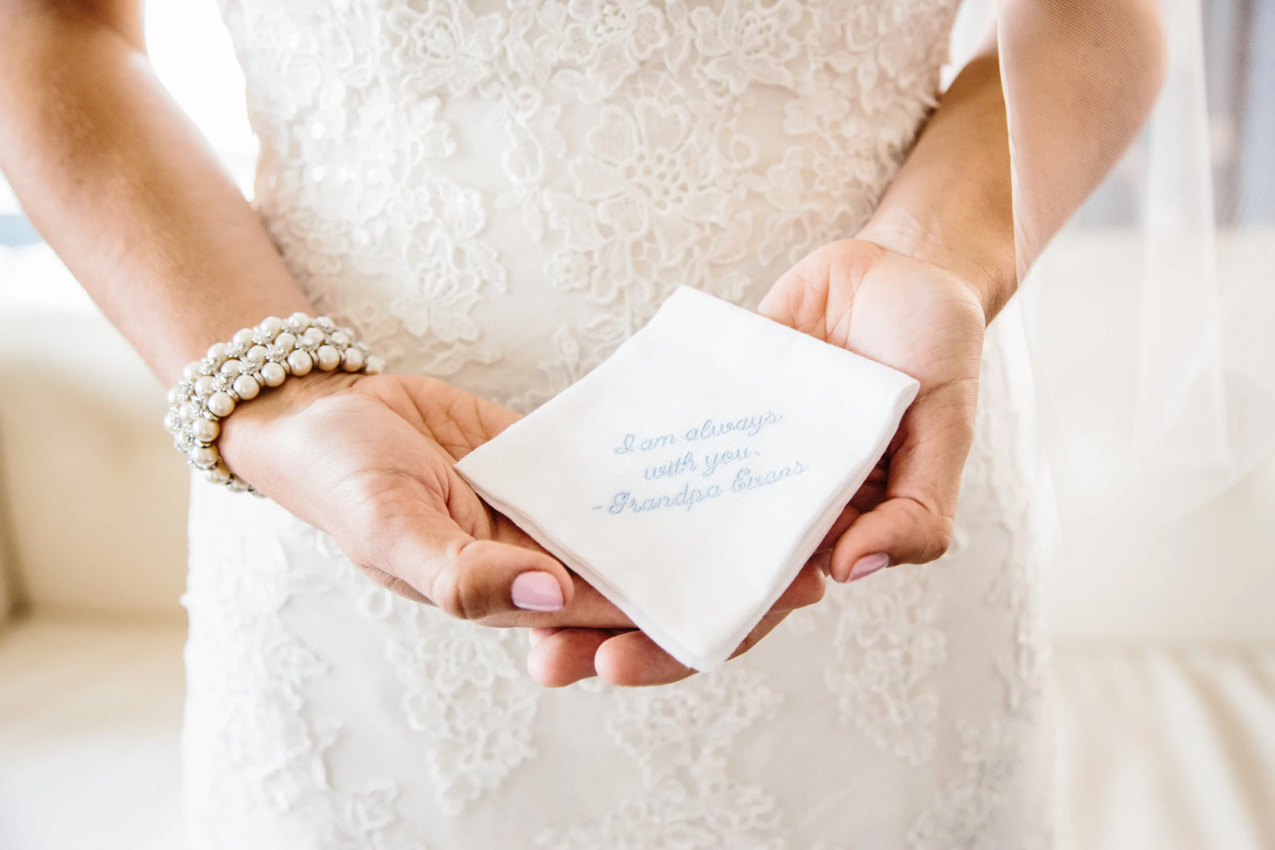 Philadelphia-Wedding-Style-Me-Pretty-018.jpg