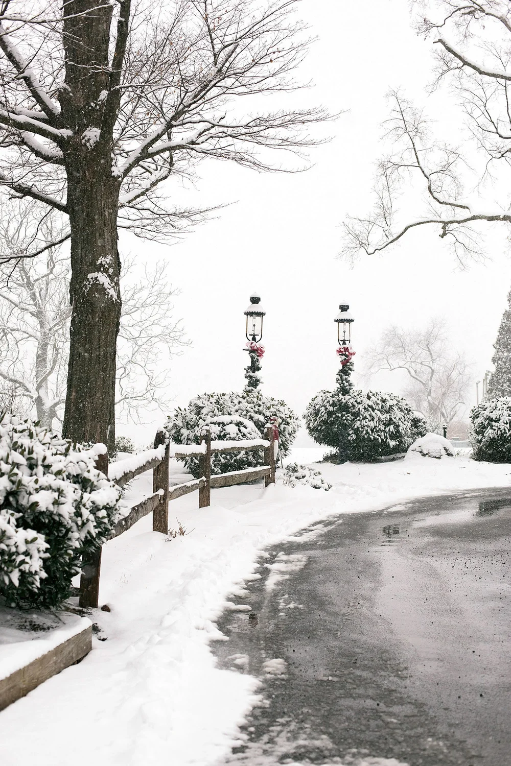 Radnor-Hunt-Club-Winter-Wedding-Philadelphia-Weddings-Magazine002.jpg