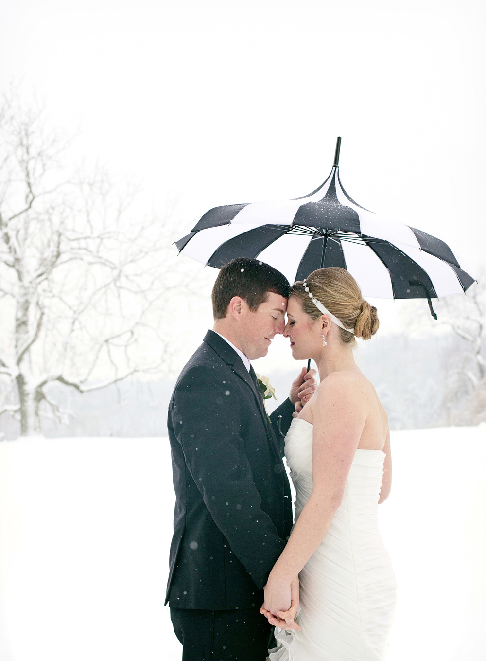 Radnor-Hunt-Club-Winter-Wedding-Philadelphia-Weddings-Magazine042.jpg