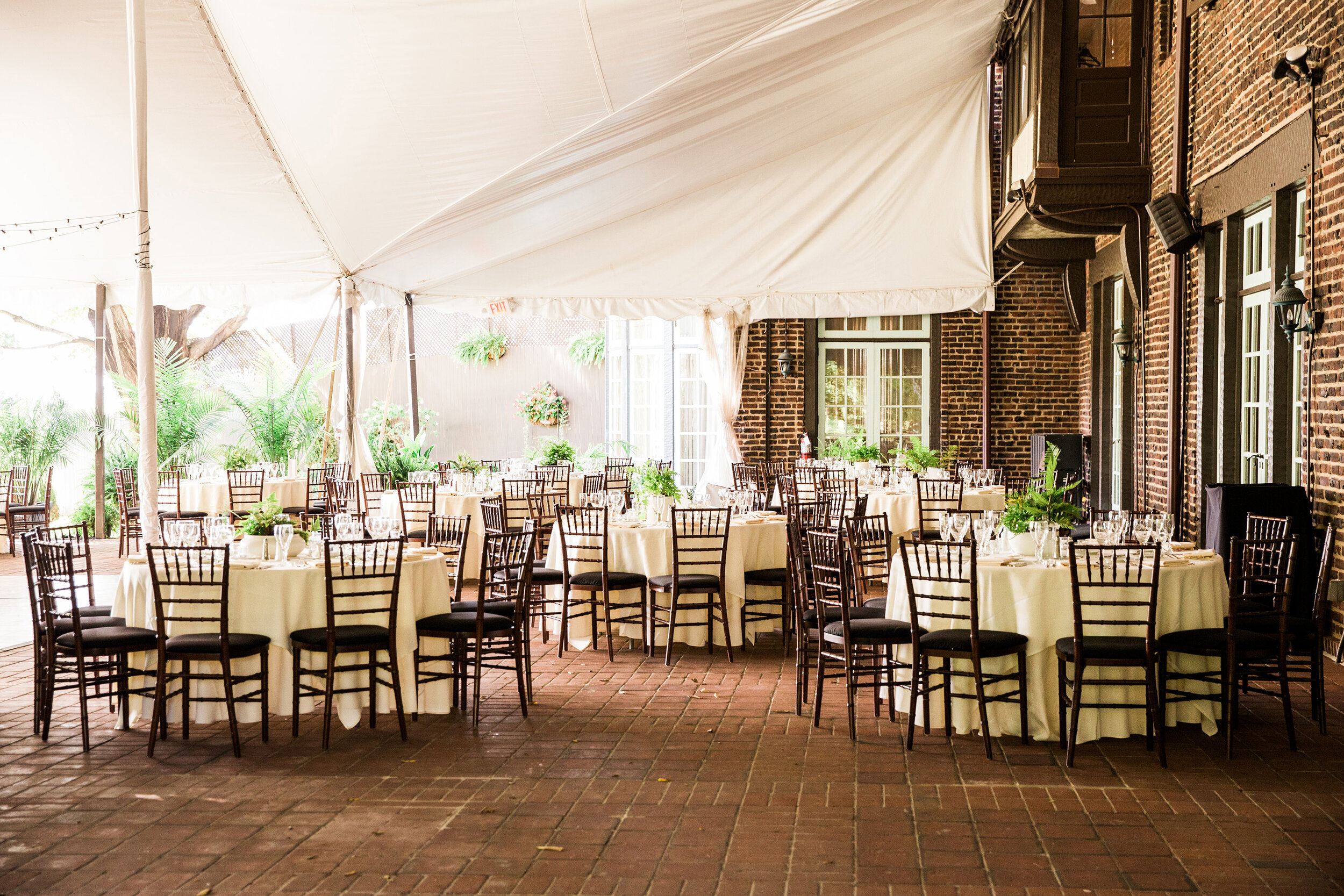 Greenville-Country-Club-Delaware-Wedding-Hudson-Nichols-The-Knot_060.jpg