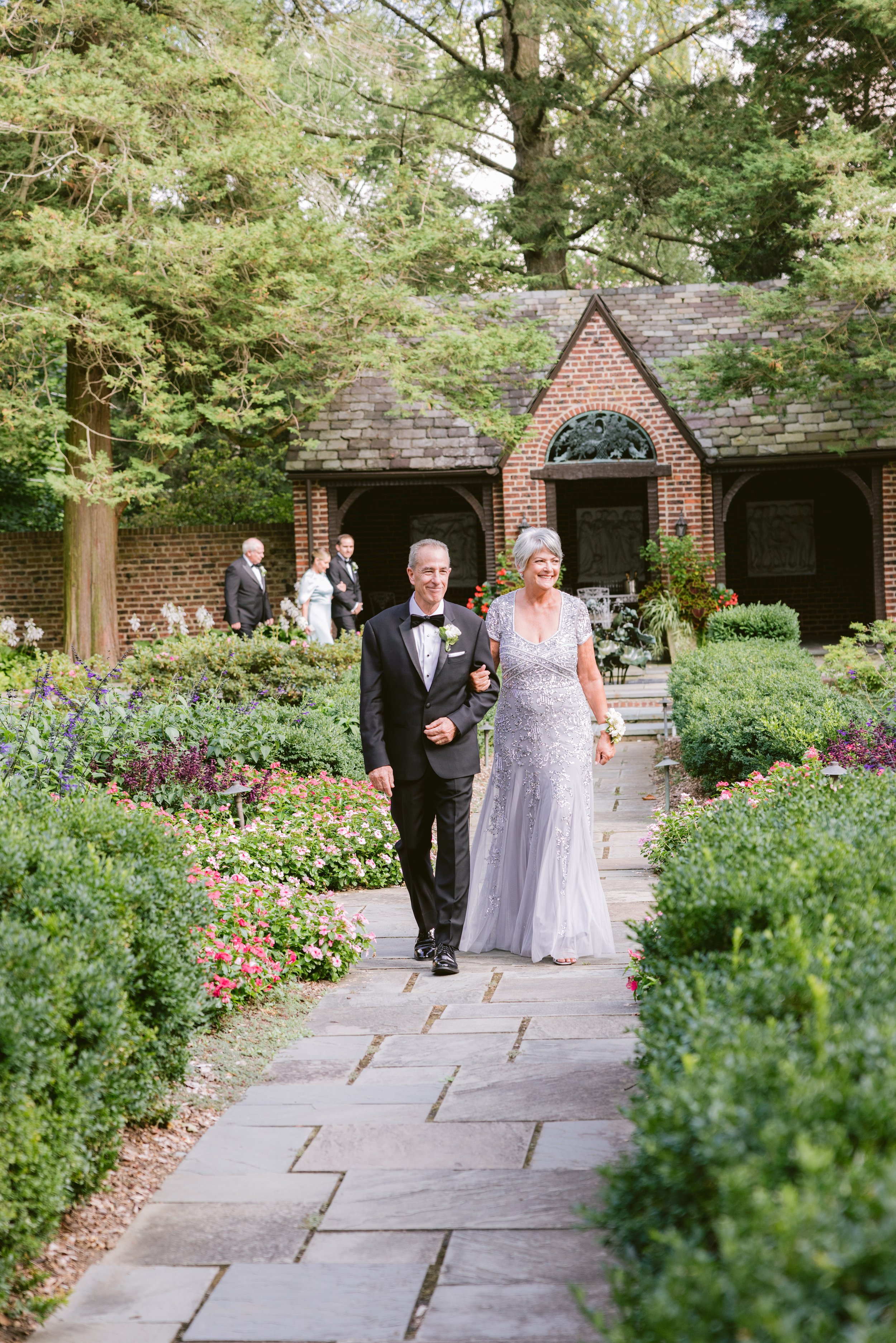 Hudson-Nichols-Photography-Stef-Matt-Greenville-Country-Club-Delaware-Summer-Wedding194.jpg