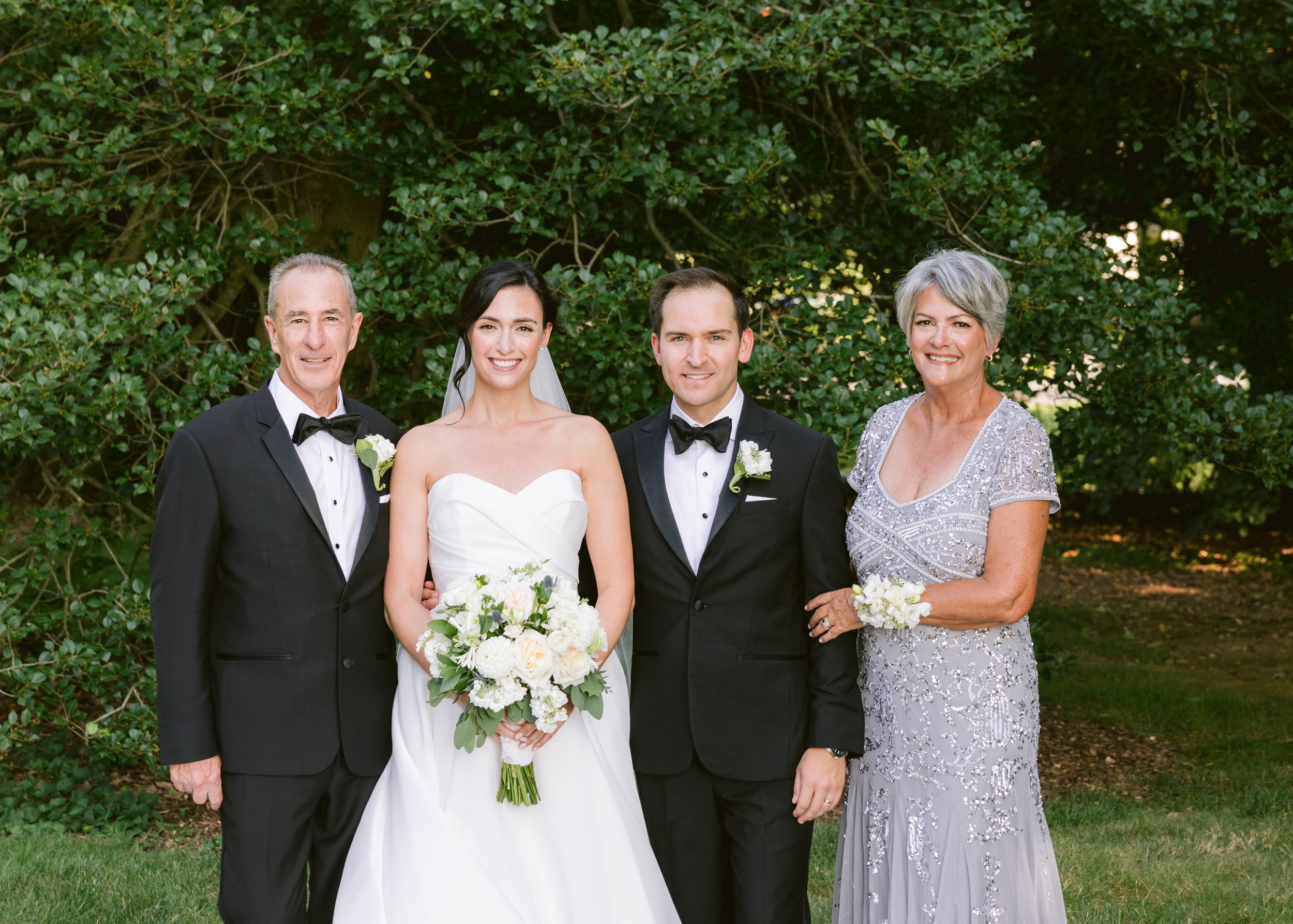 Hudson-Nichols-Photography-Stef-Matt-Greenville-Country-Club-Delaware-Summer-Wedding220.jpg