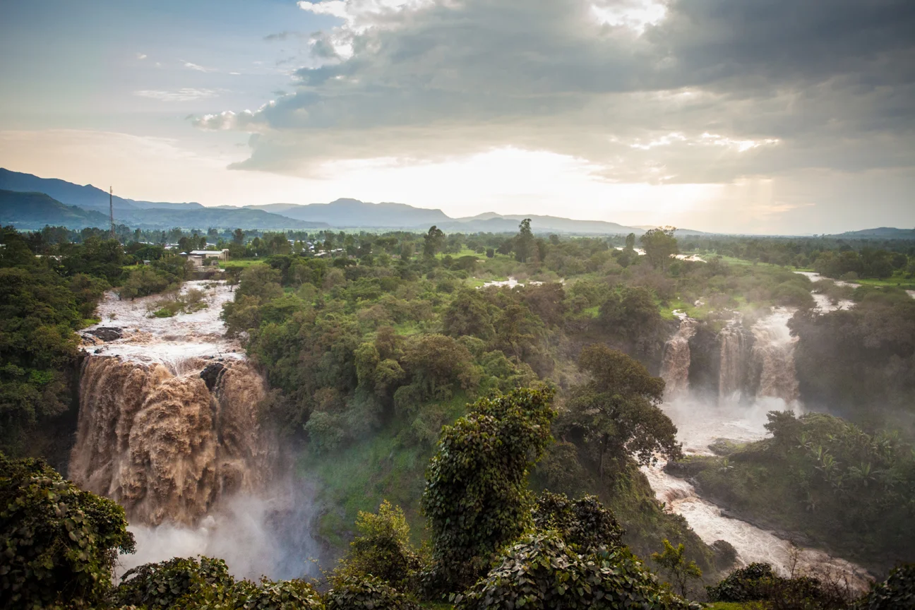 waterfall.jpg