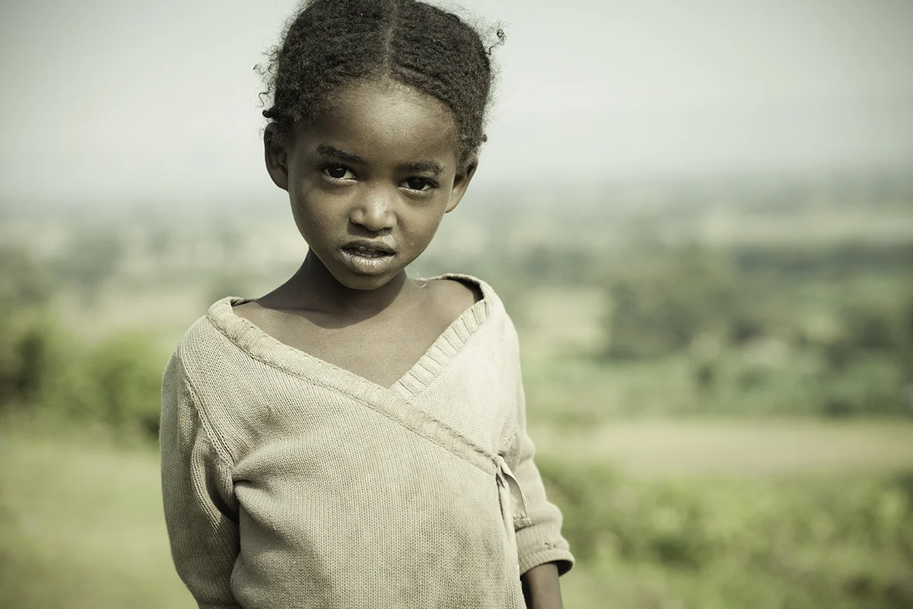 girl-lakeawassa.jpg