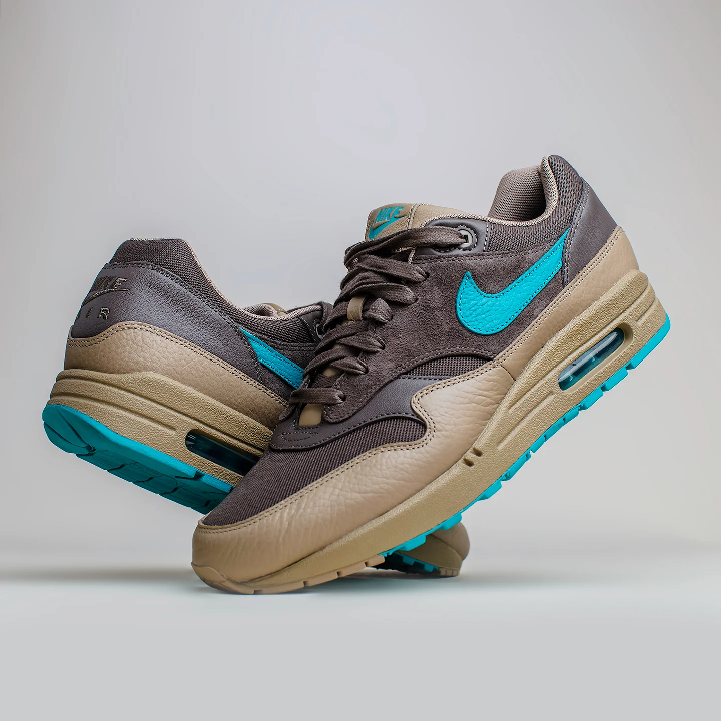 Airmax1-Teel_2.jpg