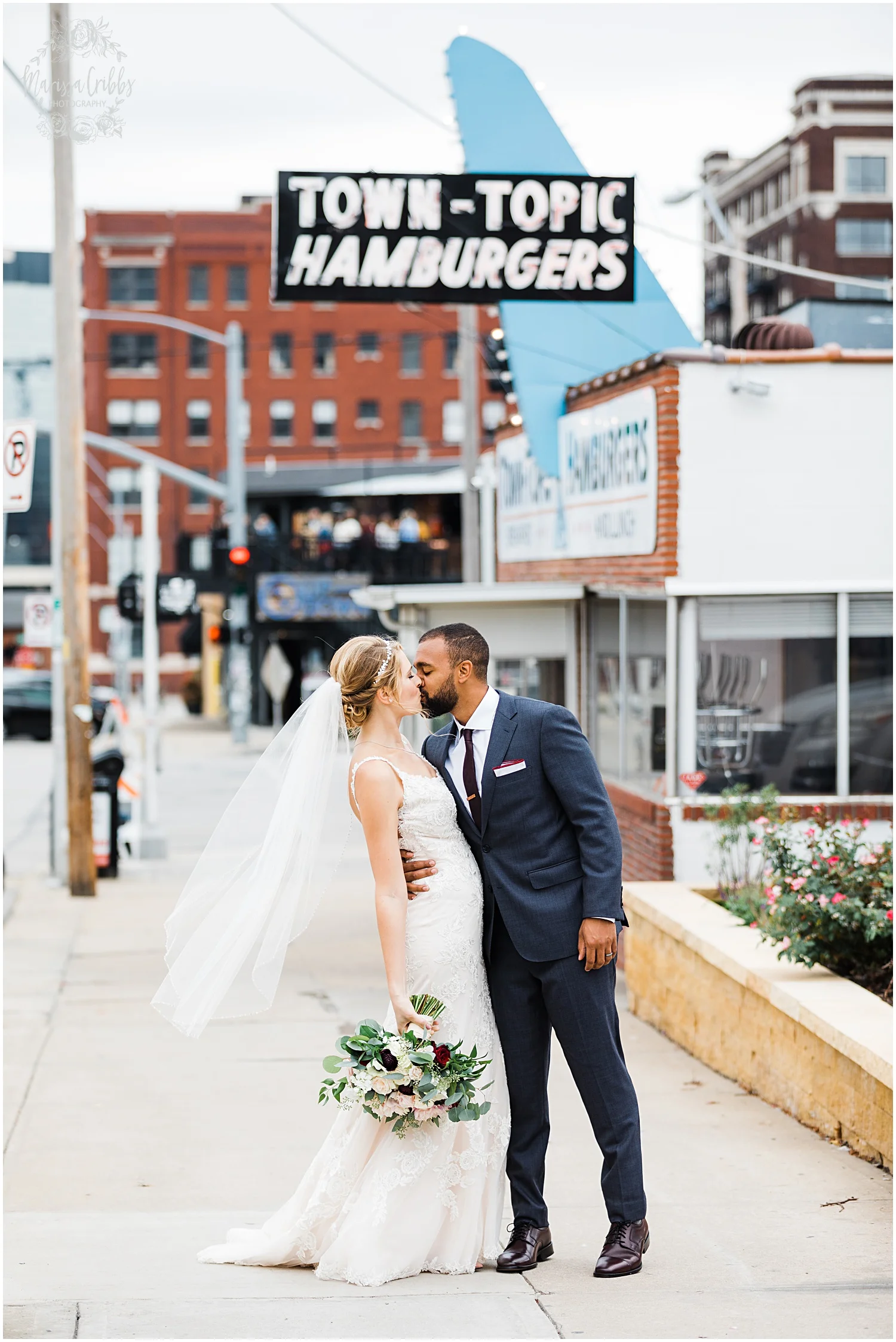 BAUER WEDDING | KELSEA & JUSTIN | MARISSA CRIBBS PHOTOGRAPHY_6537.jpg