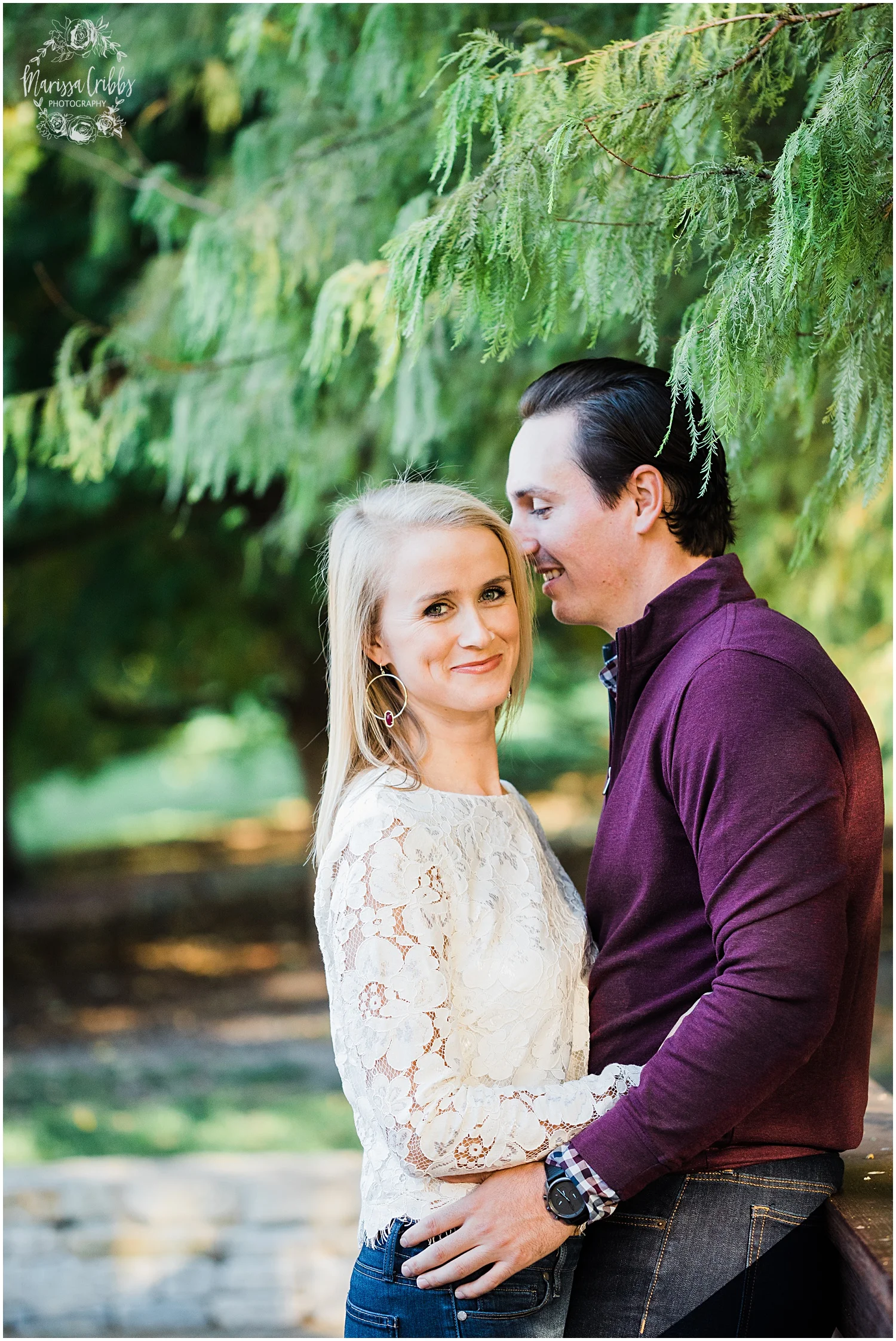HALEY & CHASE ENGAGED LOOSE PARK & NELSON ATKINS | FALL ENGAGEMENT PHOTOS | MARISSA CRIBBS PHOTOGRAPHY_6848.jpg