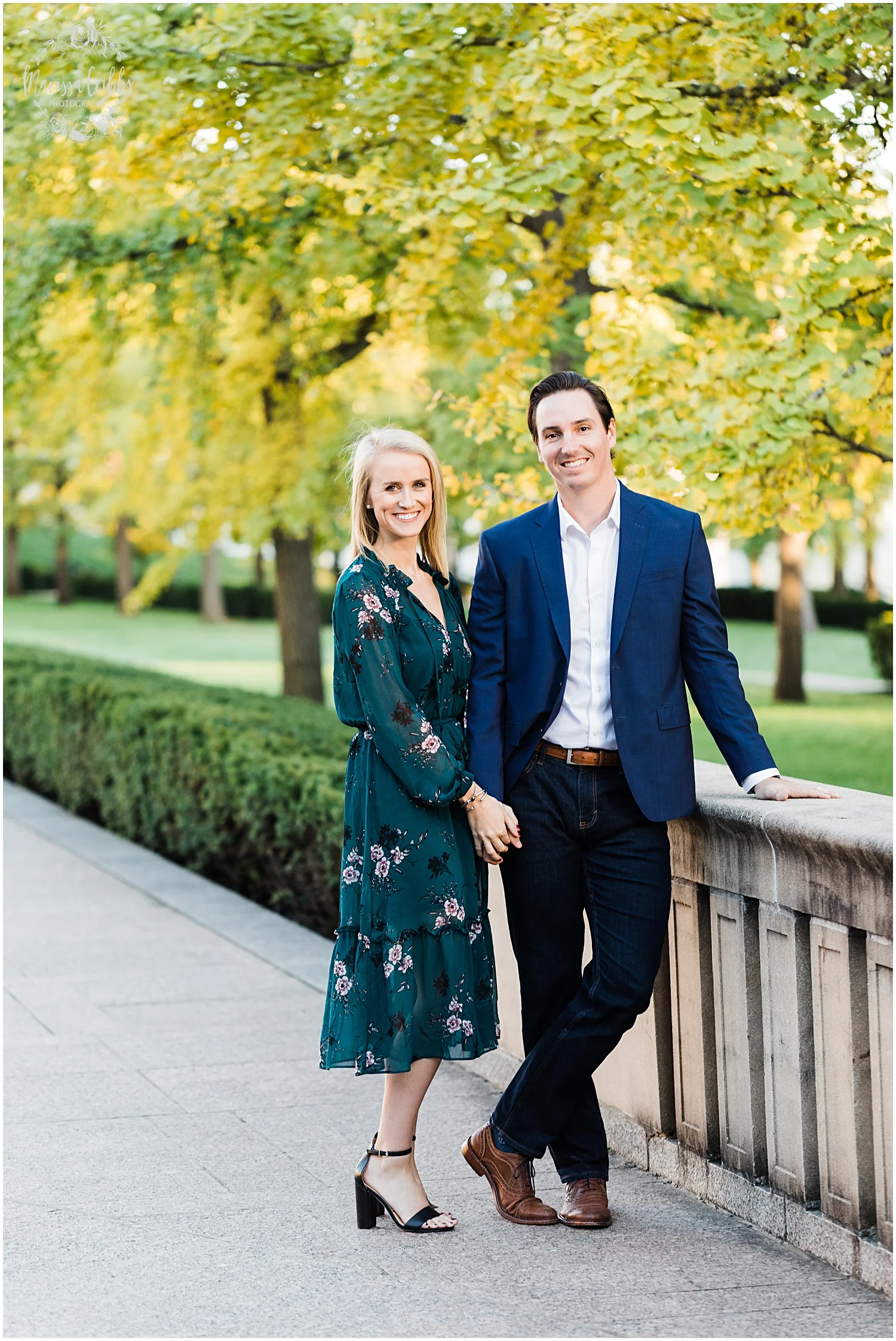 HALEY & CHASE ENGAGED LOOSE PARK & NELSON ATKINS | FALL ENGAGEMENT PHOTOS | MARISSA CRIBBS PHOTOGRAPHY_6874.jpg