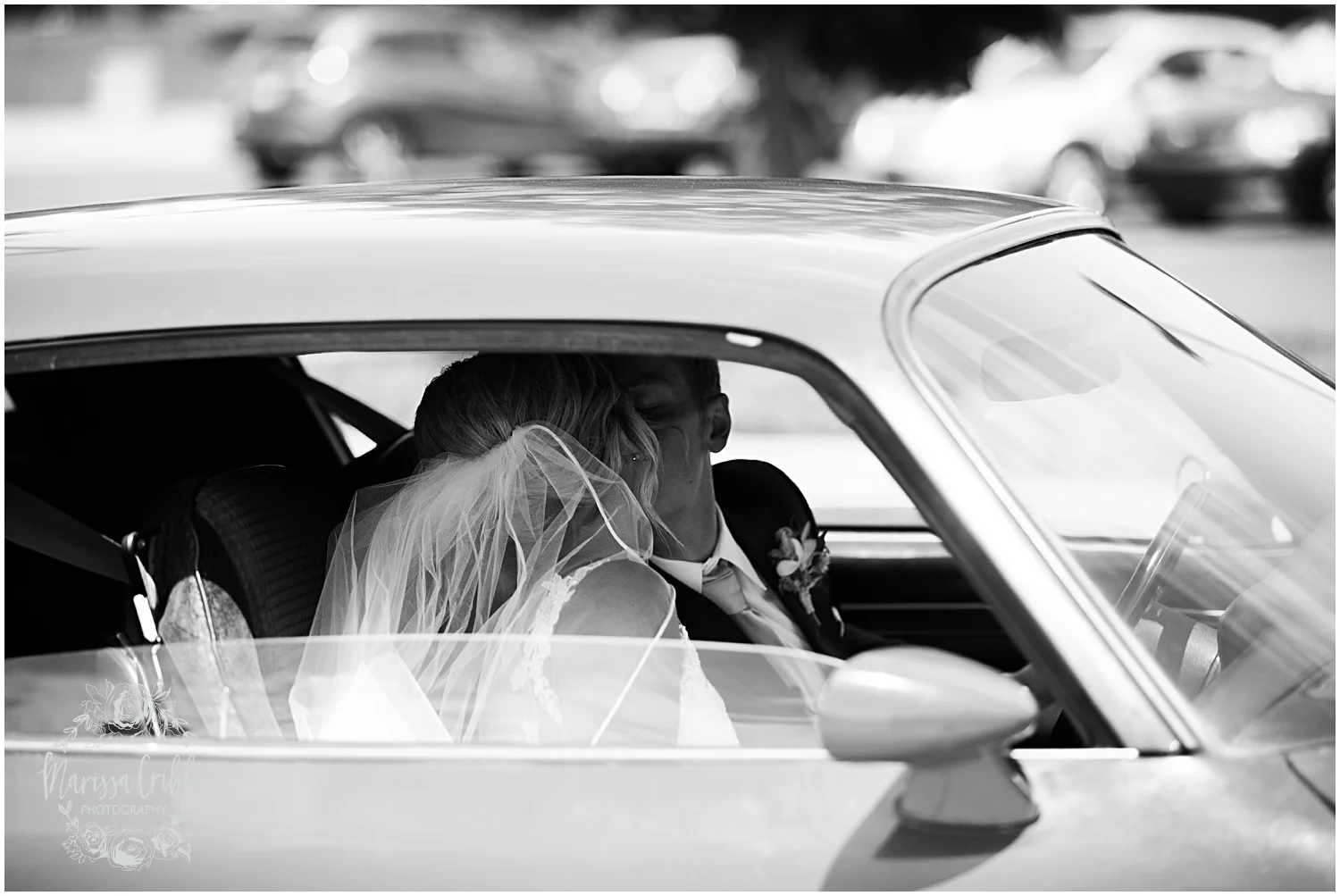 CHELSEA & BEN MARRIED BLOG | MARISSA CRIBBS PHOTOGRAPHY_8535.jpg