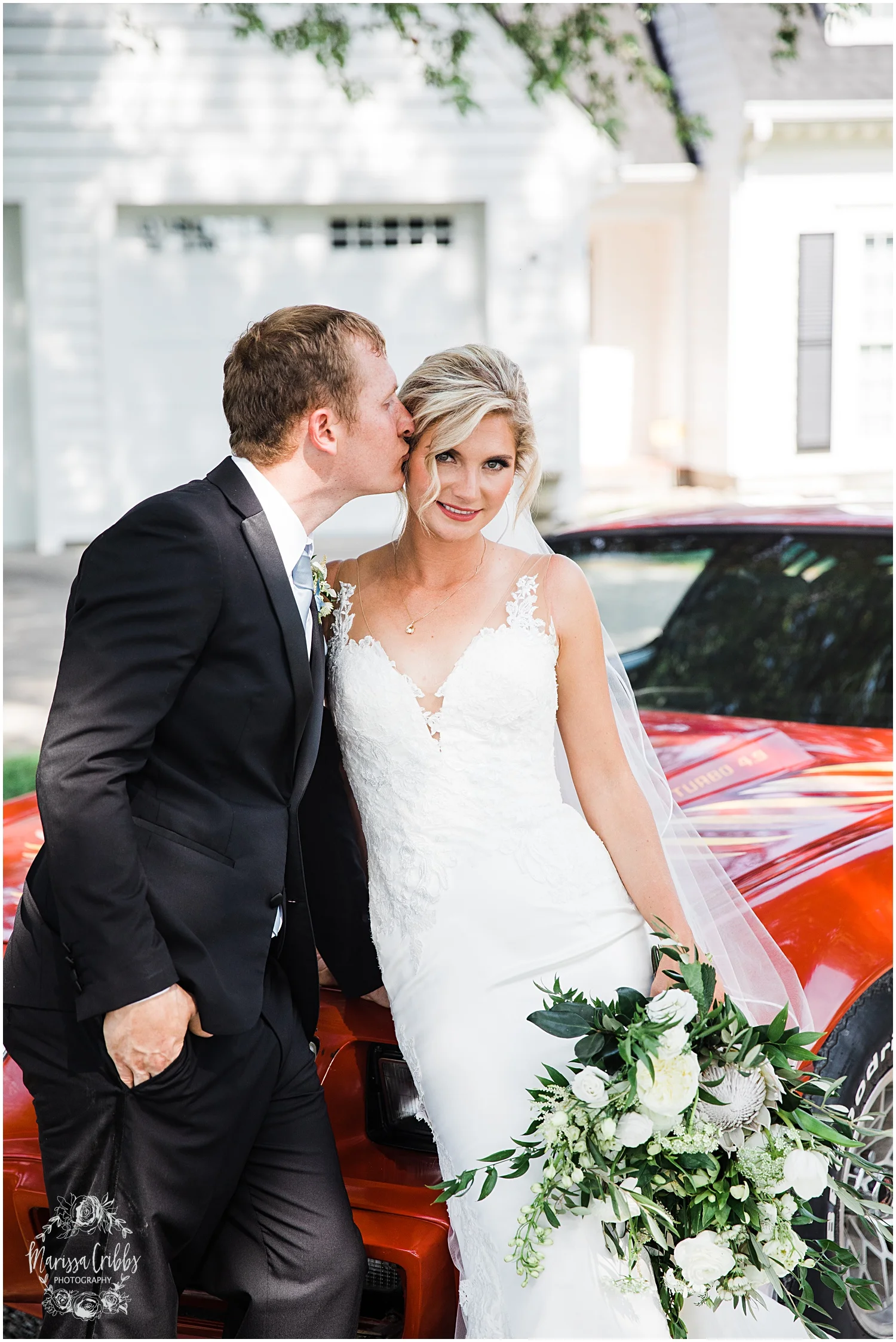 CHELSEA & BEN MARRIED BLOG | MARISSA CRIBBS PHOTOGRAPHY_8583.jpg