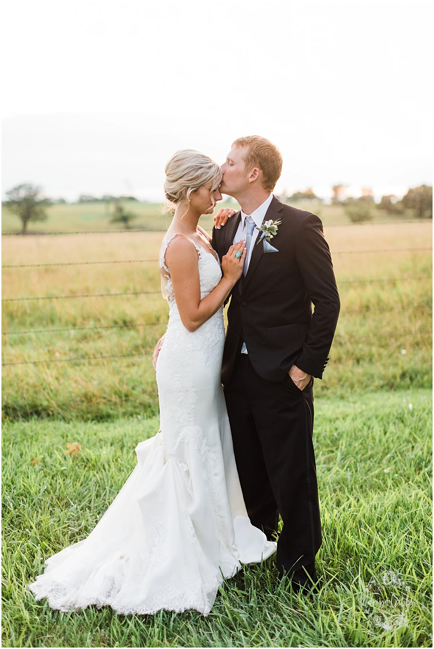 CHELSEA & BEN MARRIED BLOG | MARISSA CRIBBS PHOTOGRAPHY_8633.jpg