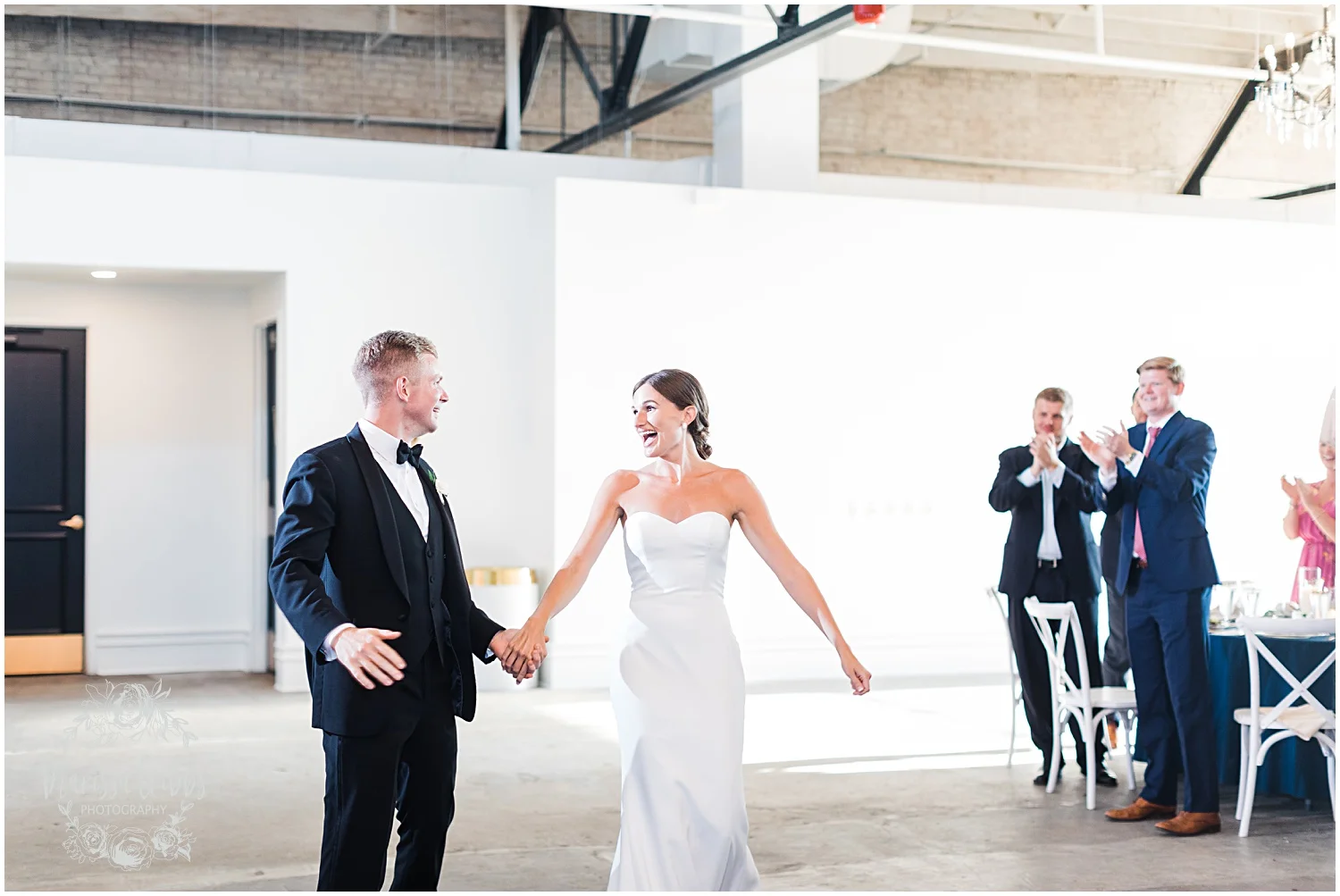 JOANNE & GEORGE MARRIED BLOG | MARISSA CRIBBS PHOTOGRAPHY | THE ABBOTT | KANSAS CITY WEDDING PHOTOS_9145.jpg