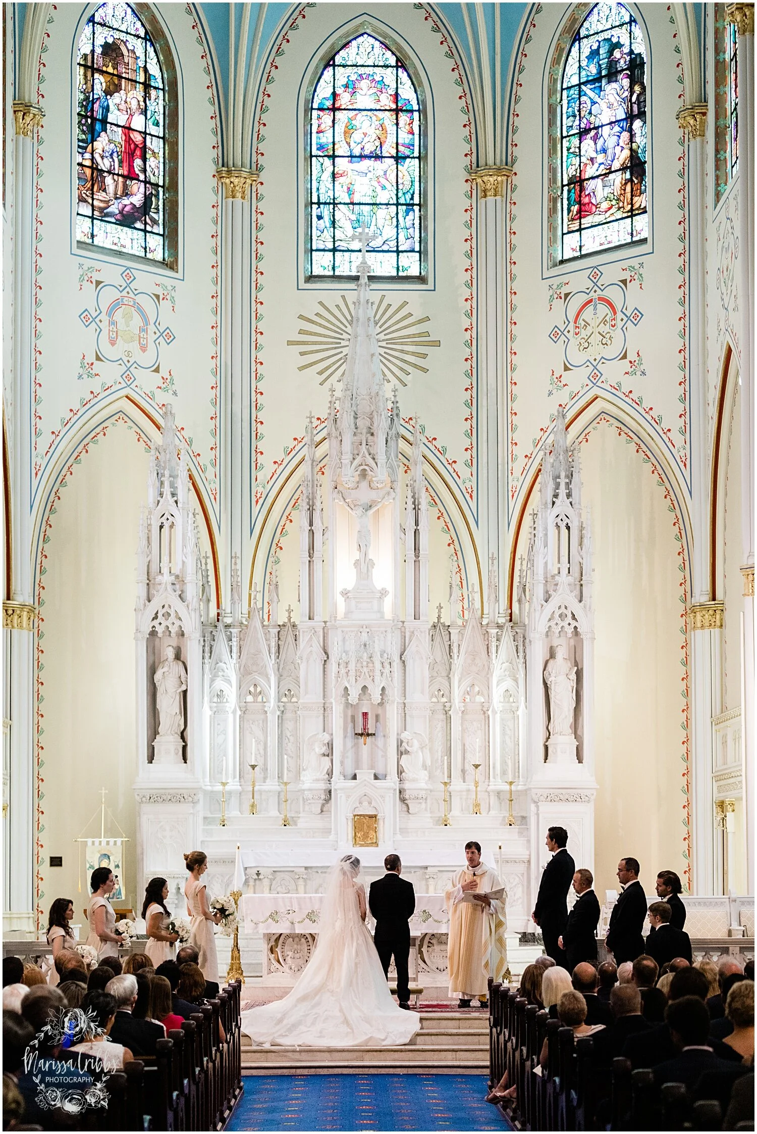 TYLER & CAROLINE MARRIED BLOG | MARISSA CRIBBS PHOTOGRAPHY | THE CARRIAGE CLUB | KANSAS CITY WEDDING PHOTOS_9223.jpg