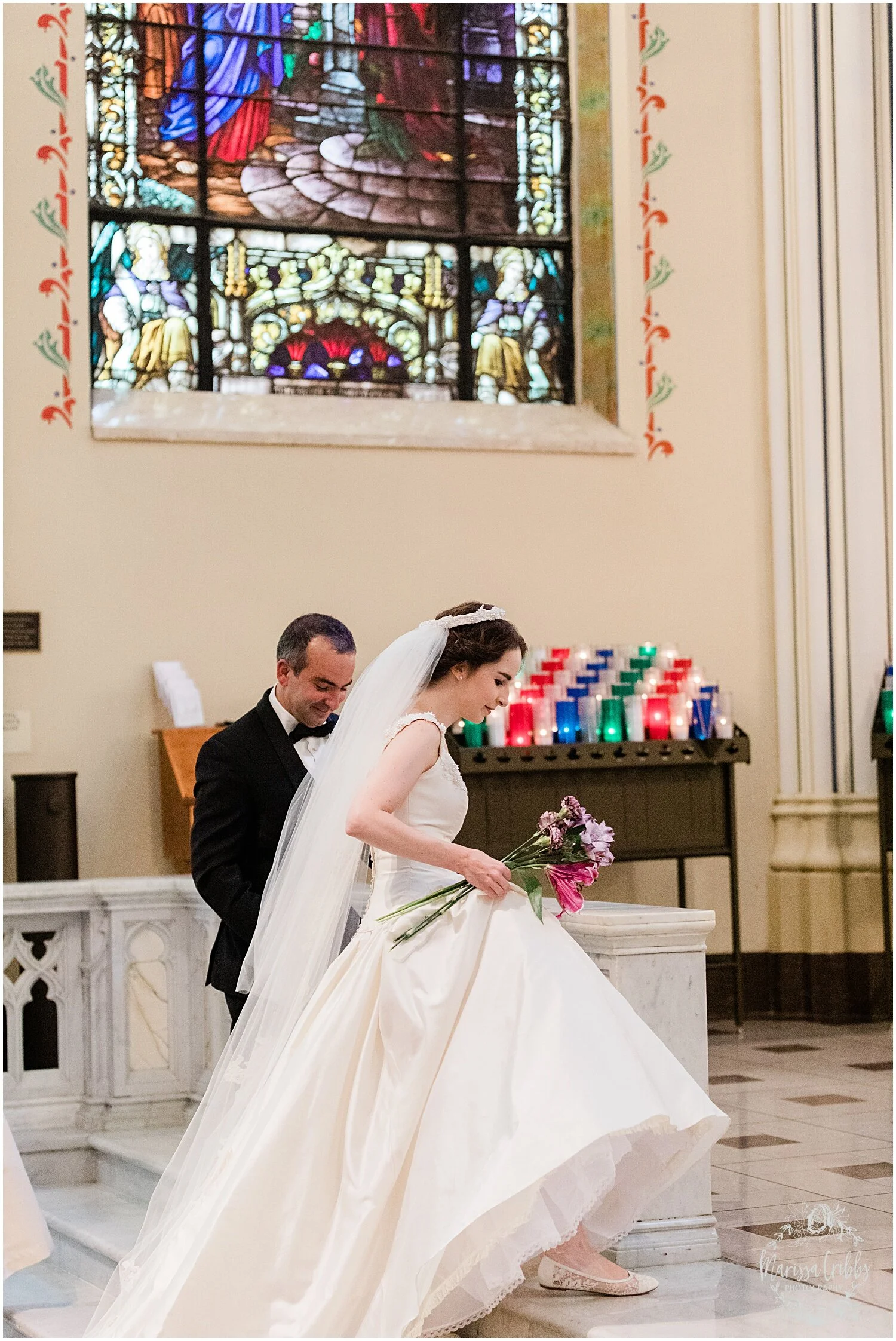 TYLER & CAROLINE MARRIED BLOG | MARISSA CRIBBS PHOTOGRAPHY | THE CARRIAGE CLUB | KANSAS CITY WEDDING PHOTOS_9228.jpg