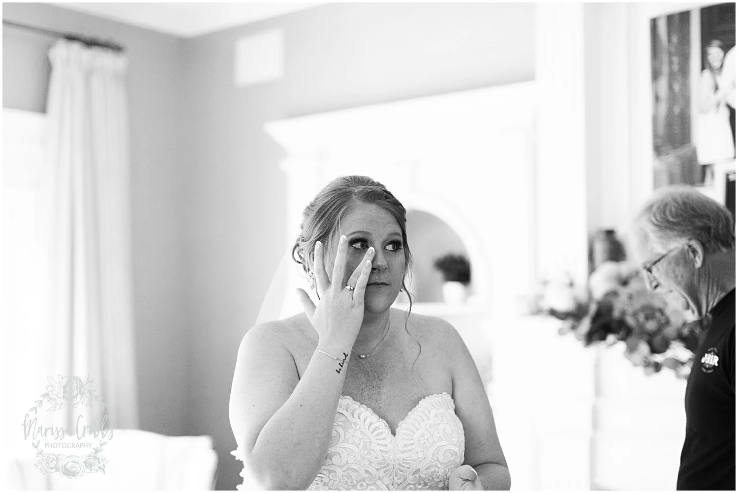 ANNA & LUKE MARRIED BLOG | MARISSA CRIBBS PHOTOGRAPHY | WESTON RED BARN FARM_9357.jpg