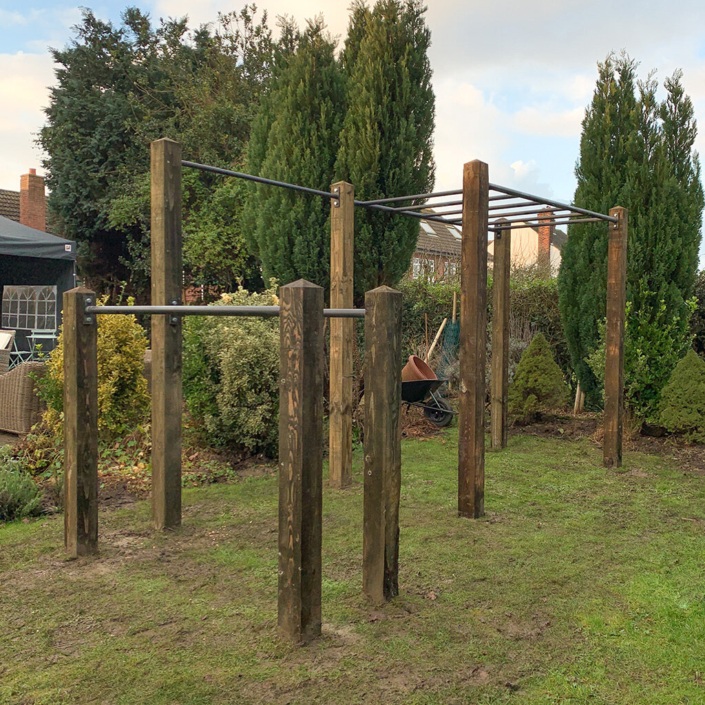 015 2021 garden monkey bars, pull up bar and dip bars.jpg