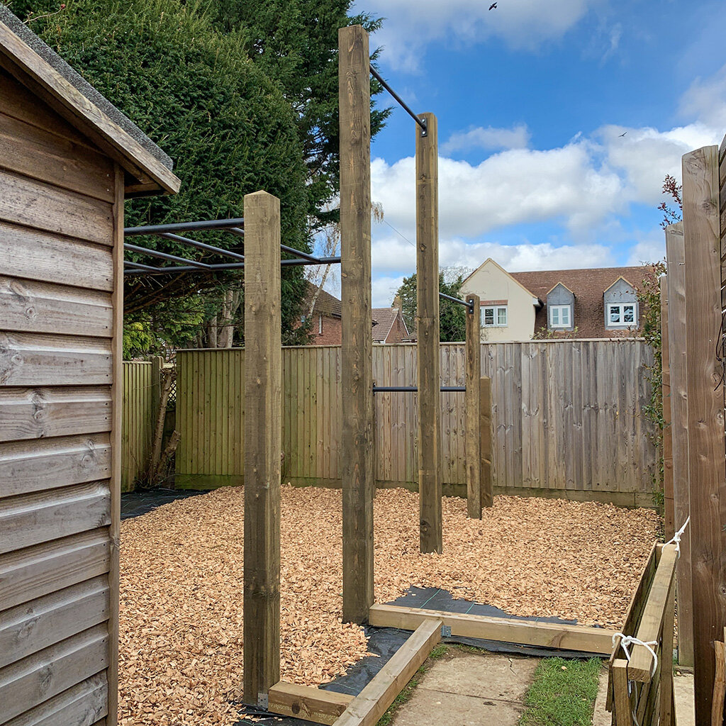 043 2021 garden monkey bars, high bar, pull up bar and dip bars.jpg